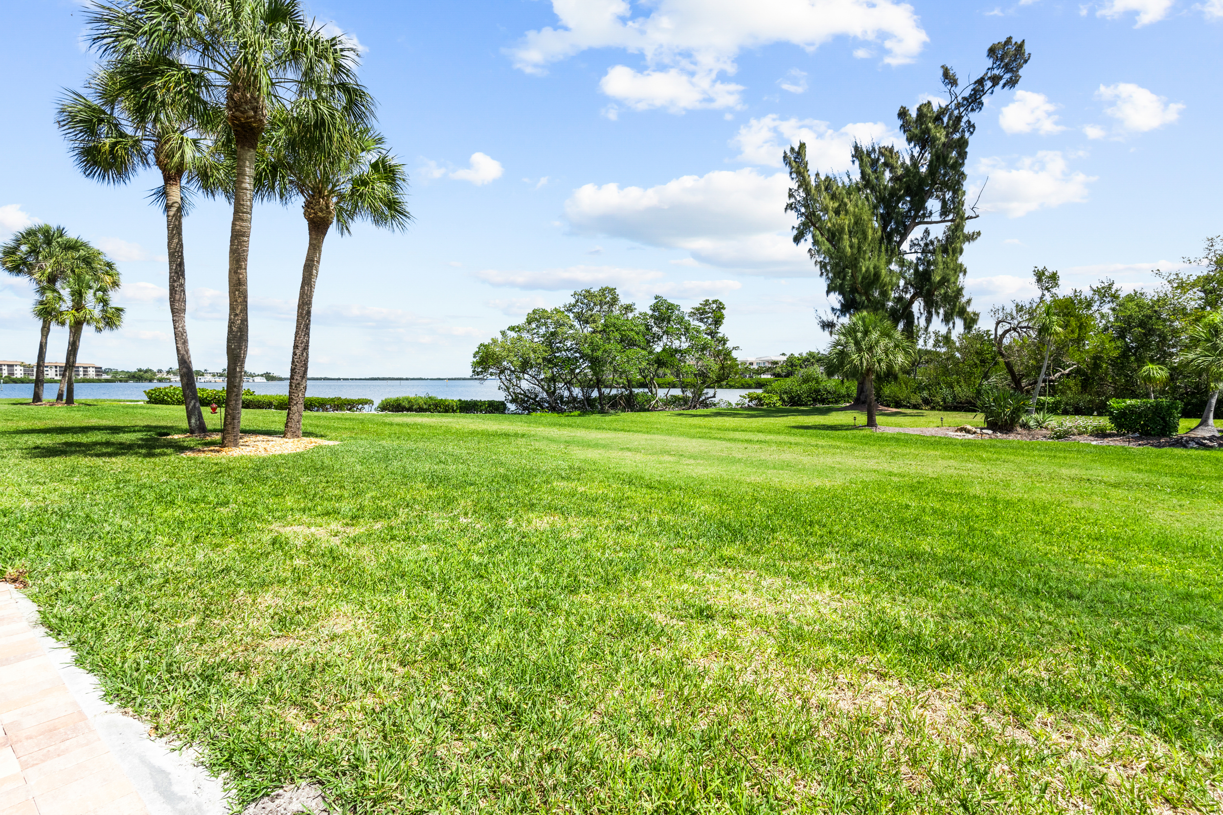 3330 3330 Gulf Of Mexico Dr # 107D, Longboat Key, Florida, 34228, USA, 2 Bedrooms Bedrooms, ,2 BathroomsBathrooms,Residential,For Sale,3330 Gulf Of Mexico Dr # 107D,A4692214