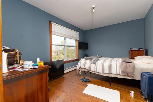 264 264 Chestnut Street, Claremont, New Hampshire, 03743, USA, 6 Bedrooms Bedrooms, ,2 BathroomsBathrooms,Residential,For Sale,264 Chestnut Street,4ecc3a4c-f87c-4c00-99bf-68620d