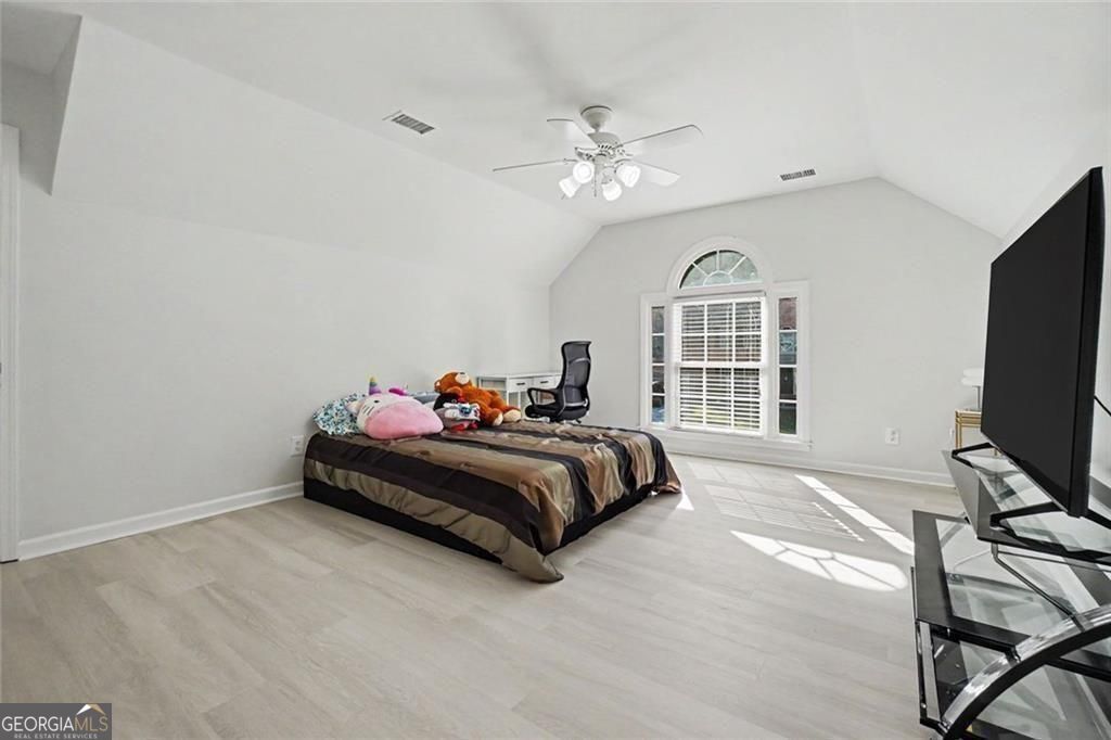 489 Broadstone Way in Brookstone III offers 7 bedrooms and 5 baths, in – image 18