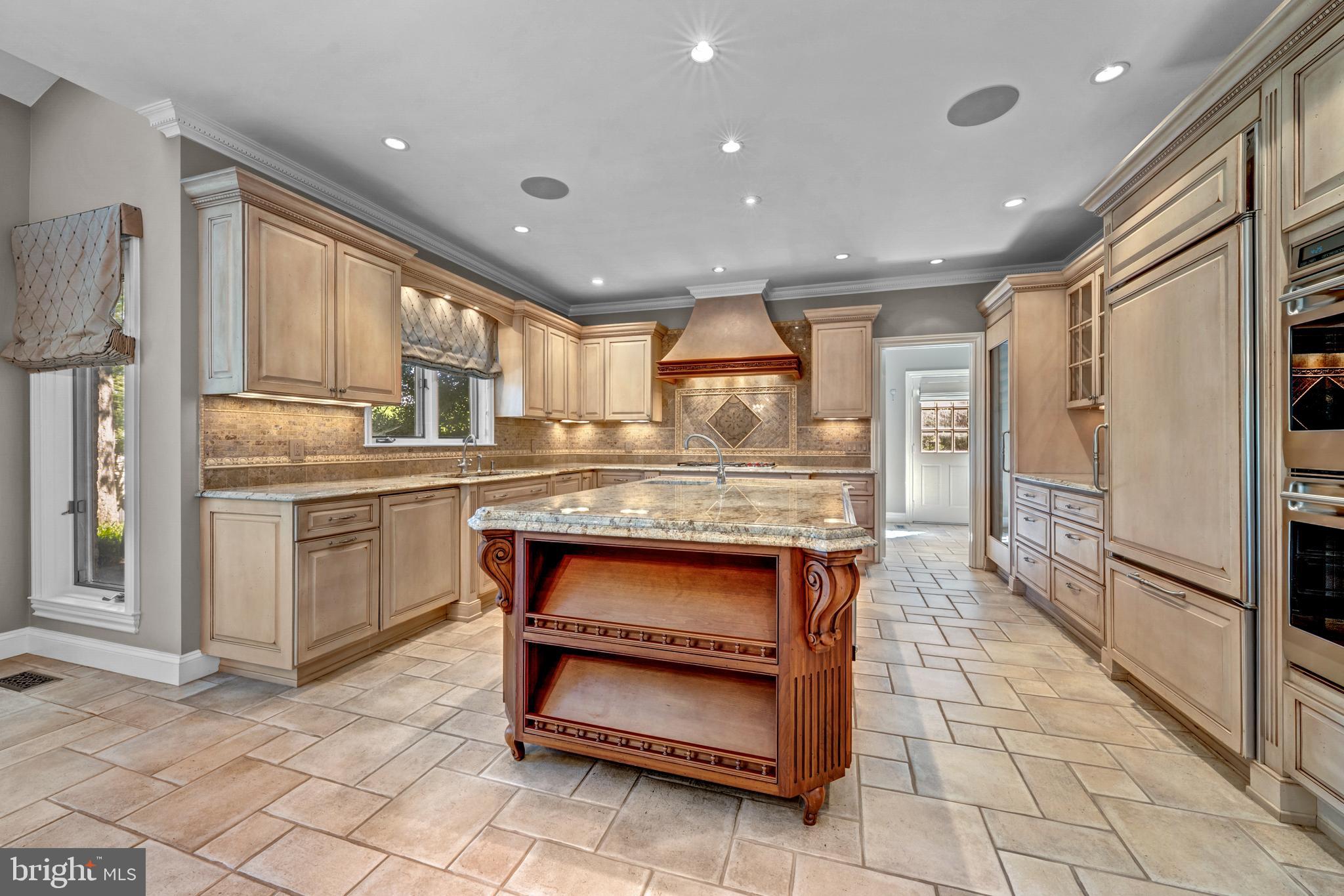 11512 11512 Big Piney Way, Potomac, Maryland, 20854, USA, 5 Bedrooms Bedrooms, ,8 BathroomsBathrooms,Residential,For Sale,11512 Big Piney Way,MDMC2237964