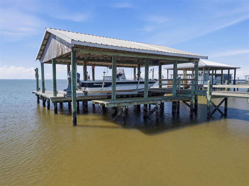 Waterfront home situated on open water on the northern end of Big Lake – image 22