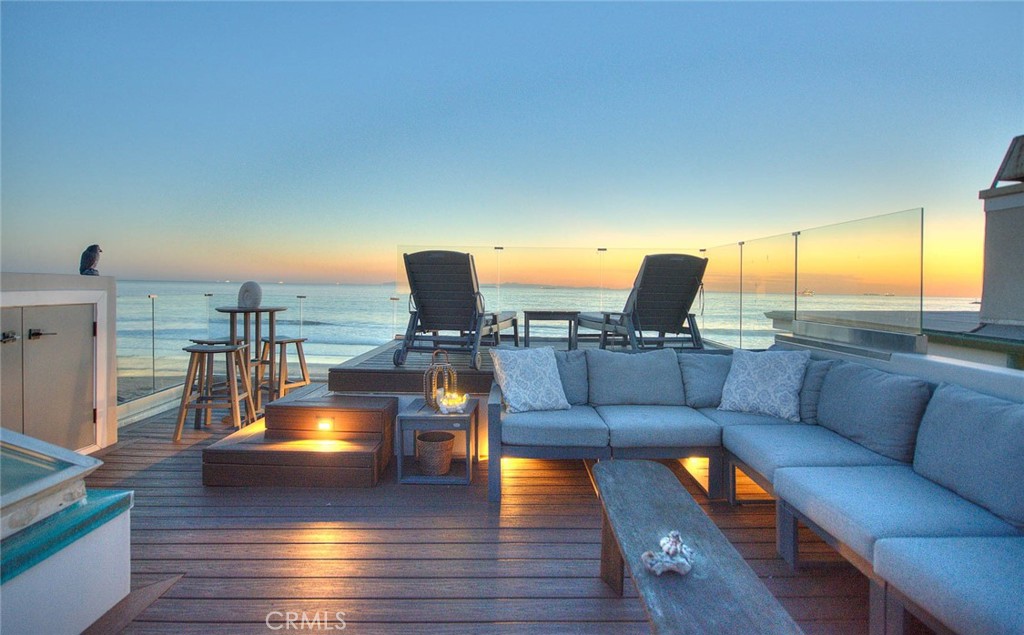 99 99 A Surfside, Surfside, California, 90743, USA, 4 Bedrooms Bedrooms, ,4 BathroomsBathrooms,Residential,For Sale,99 A Surfside,CV26025098