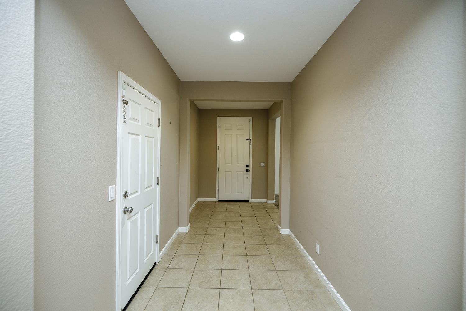 Located in a highly desirable neighborhood, this well-maintained home – image 21