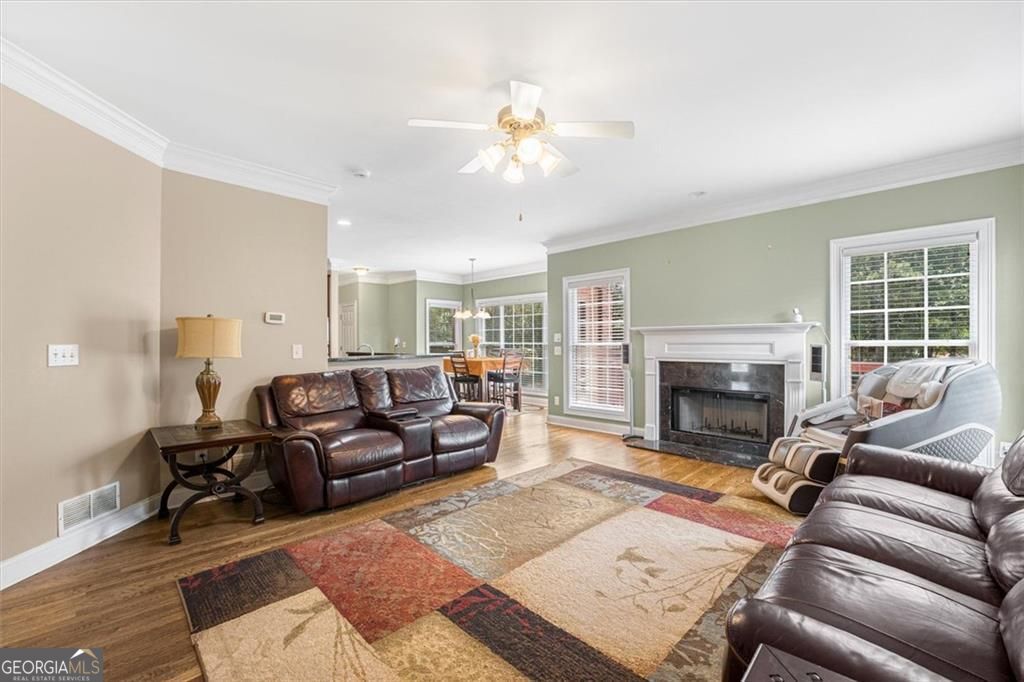 Welcome to 101 Lumby Lane, a stunning 4-sided brick residence in the s – image 26
