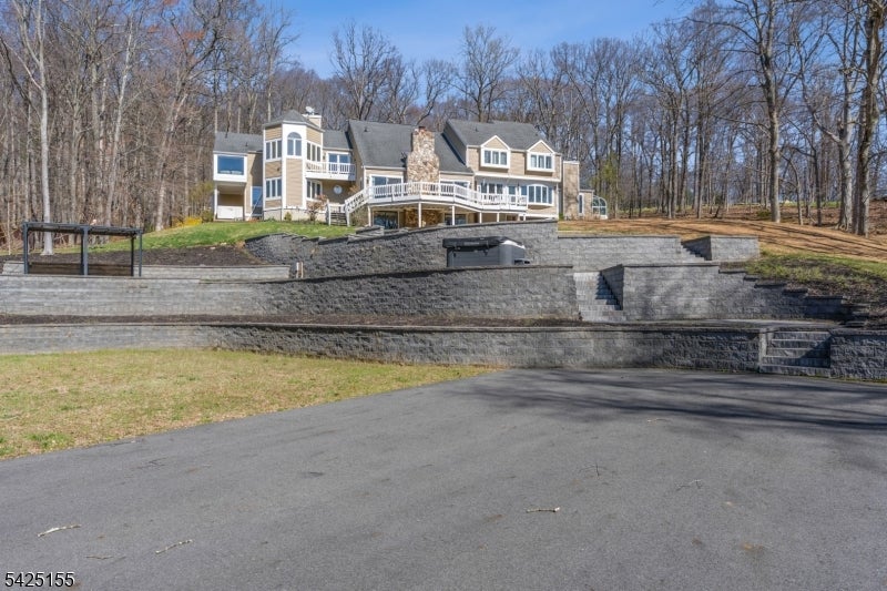 101 101 Rippling Brook Way, Bernardsville Boro, New Jersey, 07924, USA, 5 Bedrooms Bedrooms, ,6 BathroomsBathrooms,Residential,For Sale,101 Rippling Brook Way,577f9cd8-fa0c-47f1-aac6-9fba50