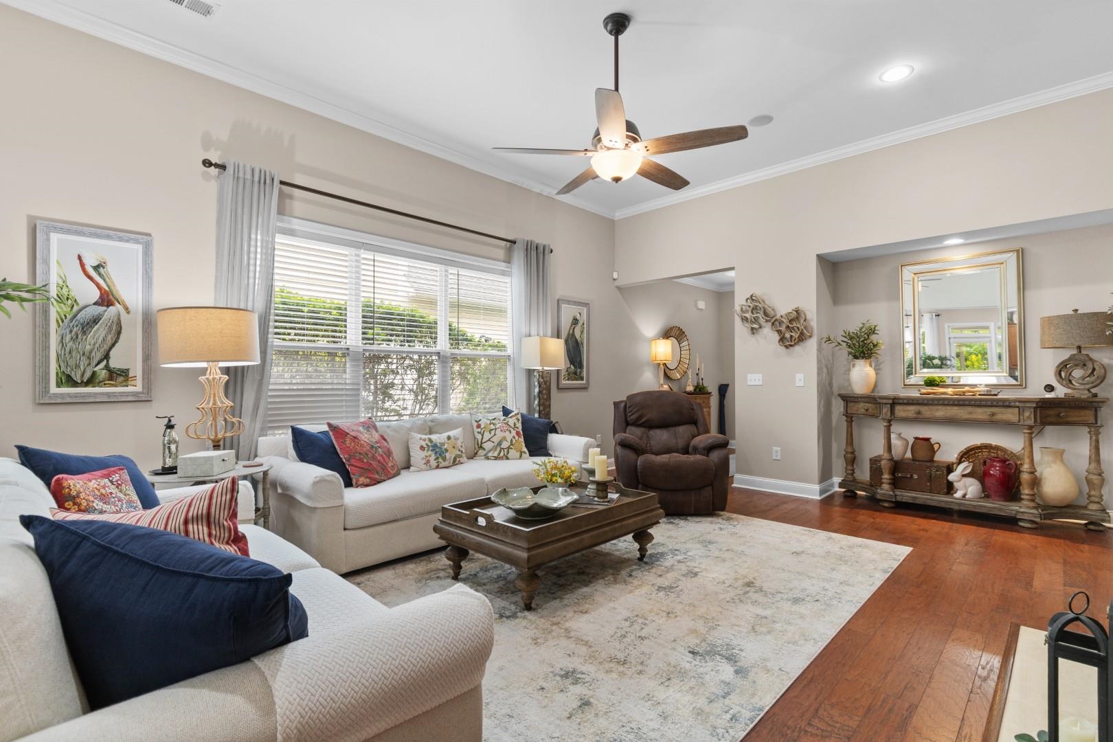 Welcome to life in Cresswind at Market Common, where resort-style livi – image 9