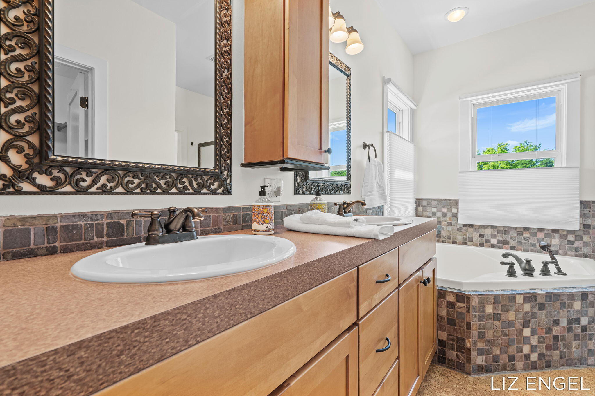 Located in Saugatuck Township at the edge of Douglas near the Shultz P – image 23