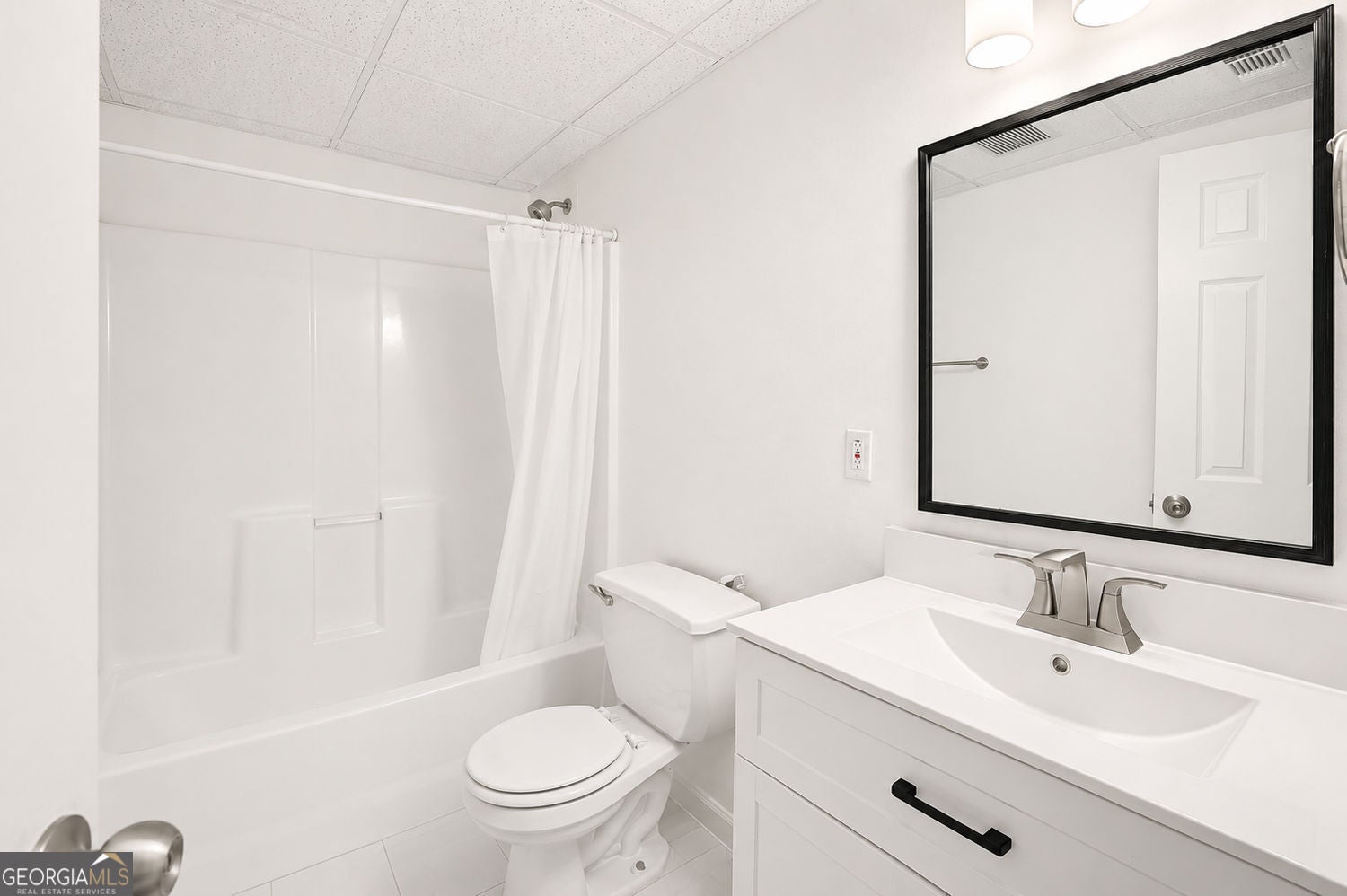 Buy This Home & We Will Buy Yours! Lease Purchase Oppurtunity Availabl – image 24