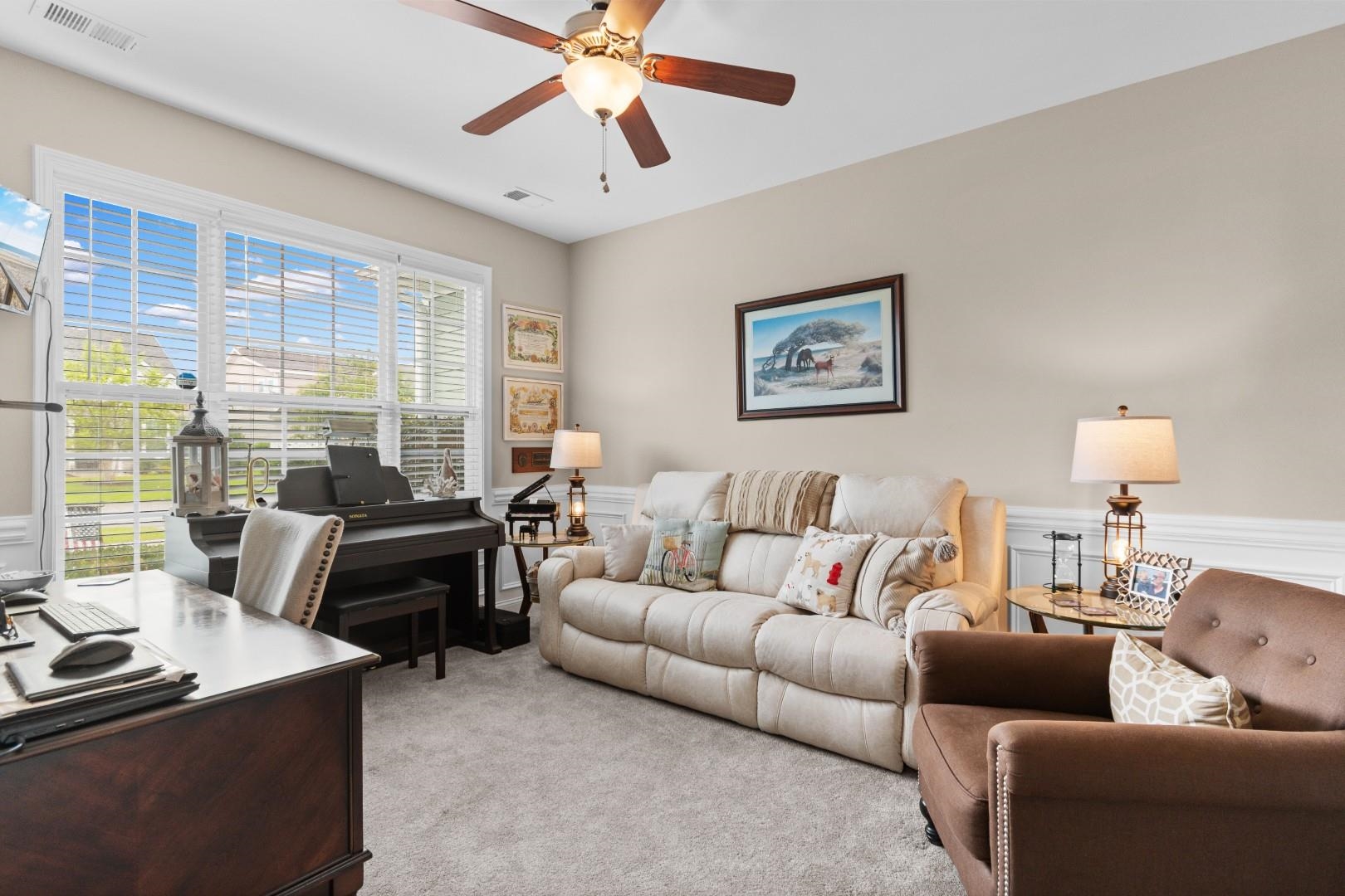 Welcome to life in Cresswind at Market Common, where resort-style livi – image 15