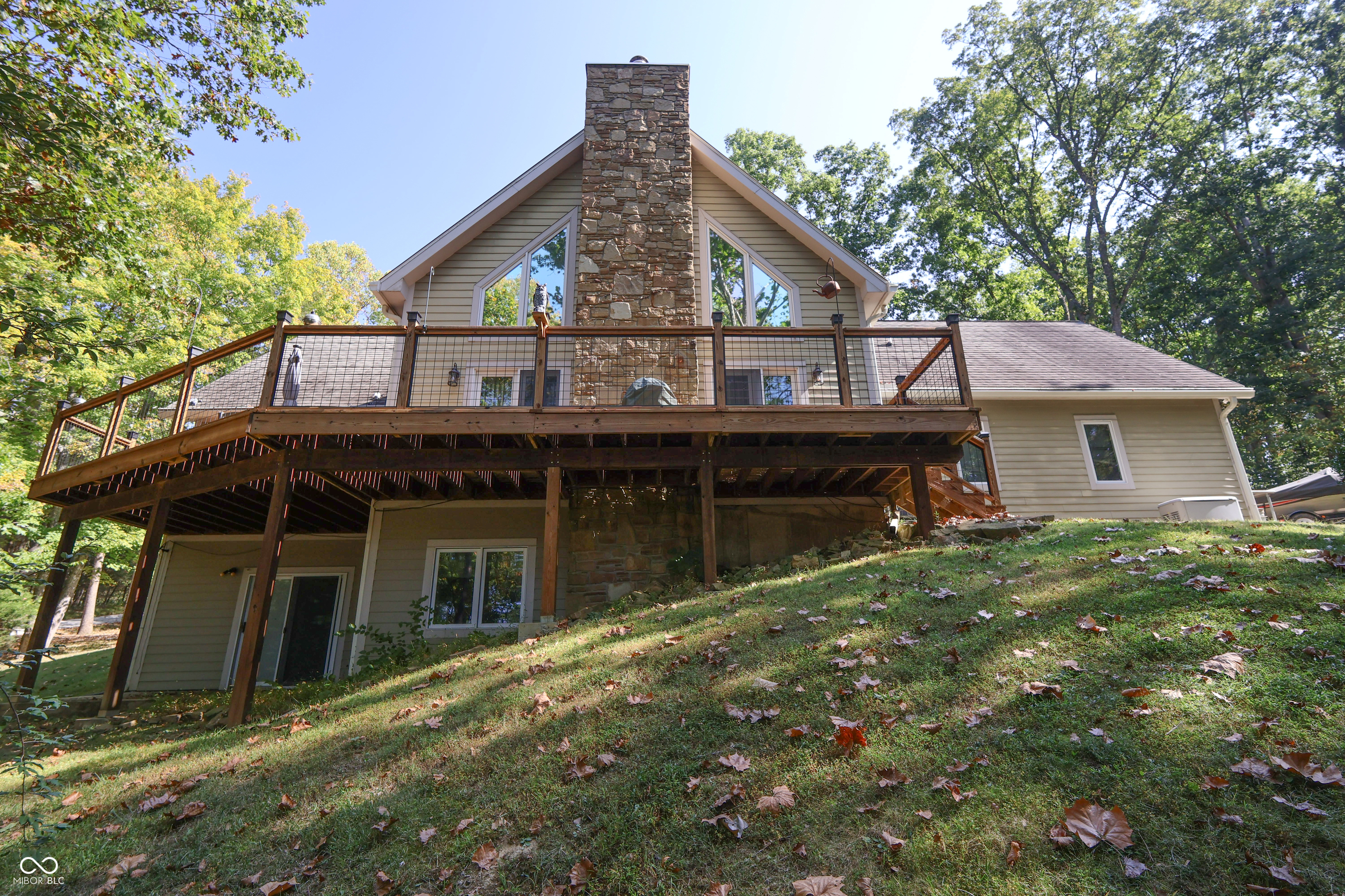 Custom red oak timber-frame home with Lake Monroe views, located in Sa – image 54