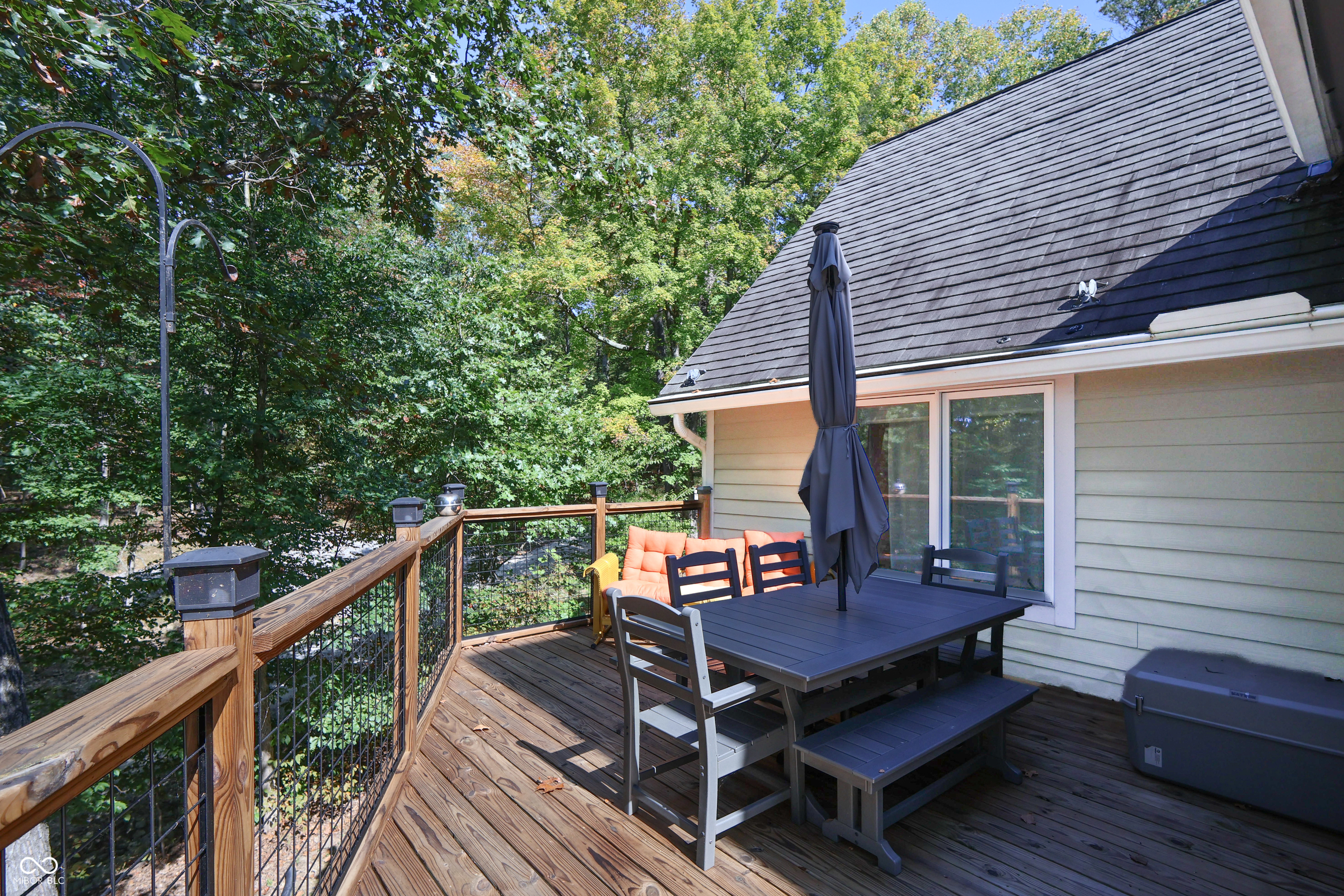 Custom red oak timber-frame home with Lake Monroe views, located in Sa – image 53