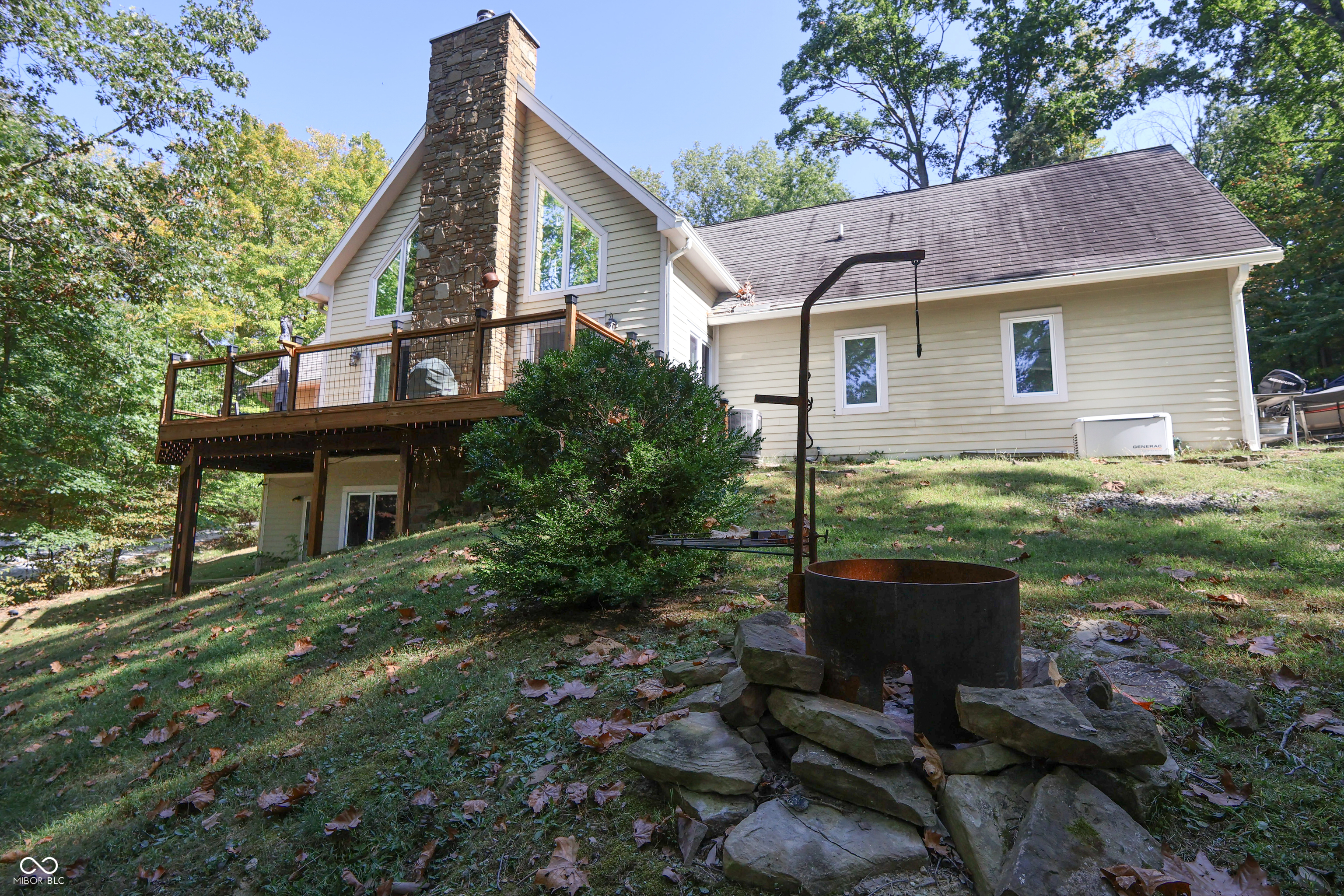 Custom red oak timber-frame home with Lake Monroe views, located in Sa – image 55