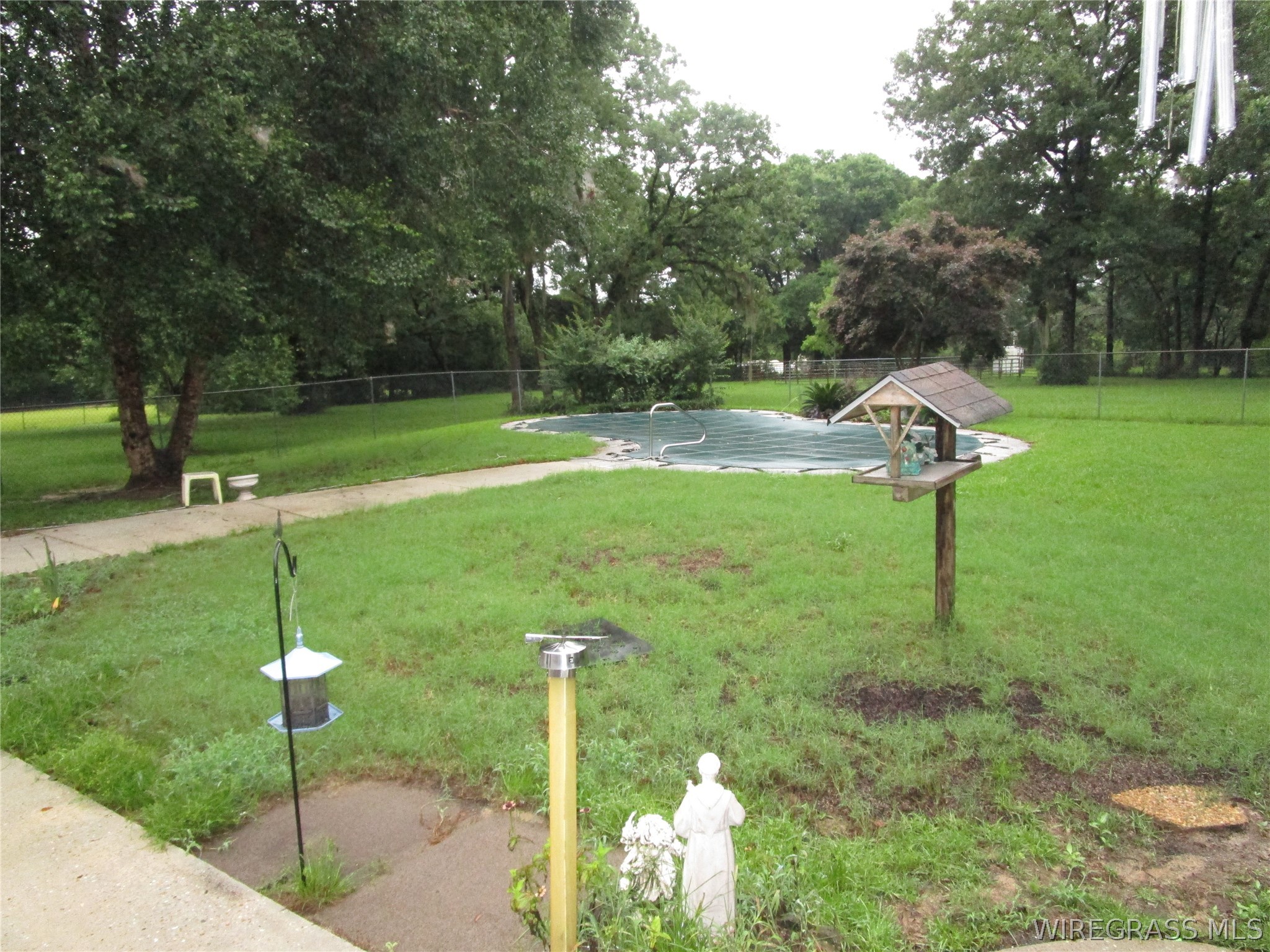 Nestled on 24 picturesque acres, this exceptional custom-built estate – image 48