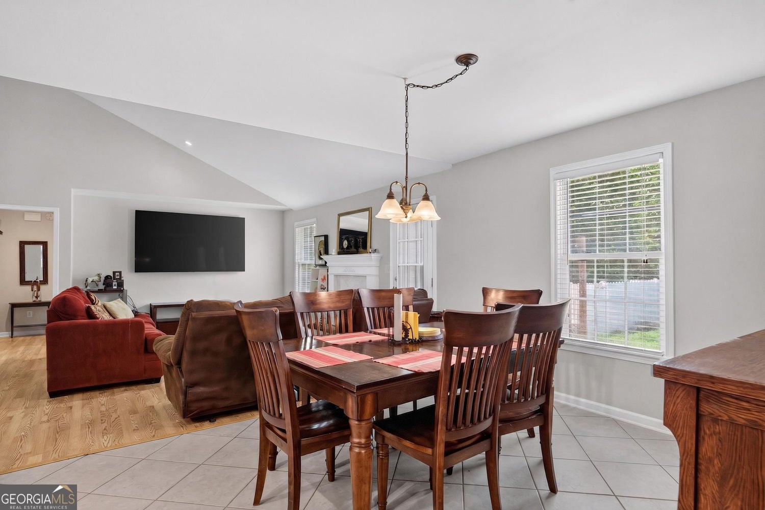 Welcome to your own private retreat in Palmetto, Georgia! Situated on – image 9