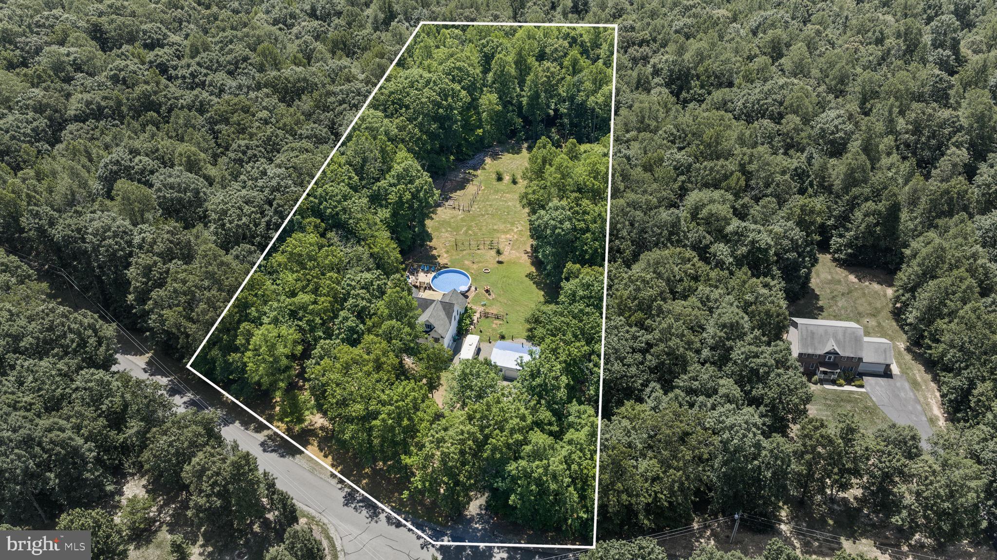 621 621 Ridgemont Drive, Louisa, Virginia, 23093, USA, 5 Bedrooms Bedrooms, ,3 BathroomsBathrooms,Residential,For Sale,621 Ridgemont Drive,VALA2010174