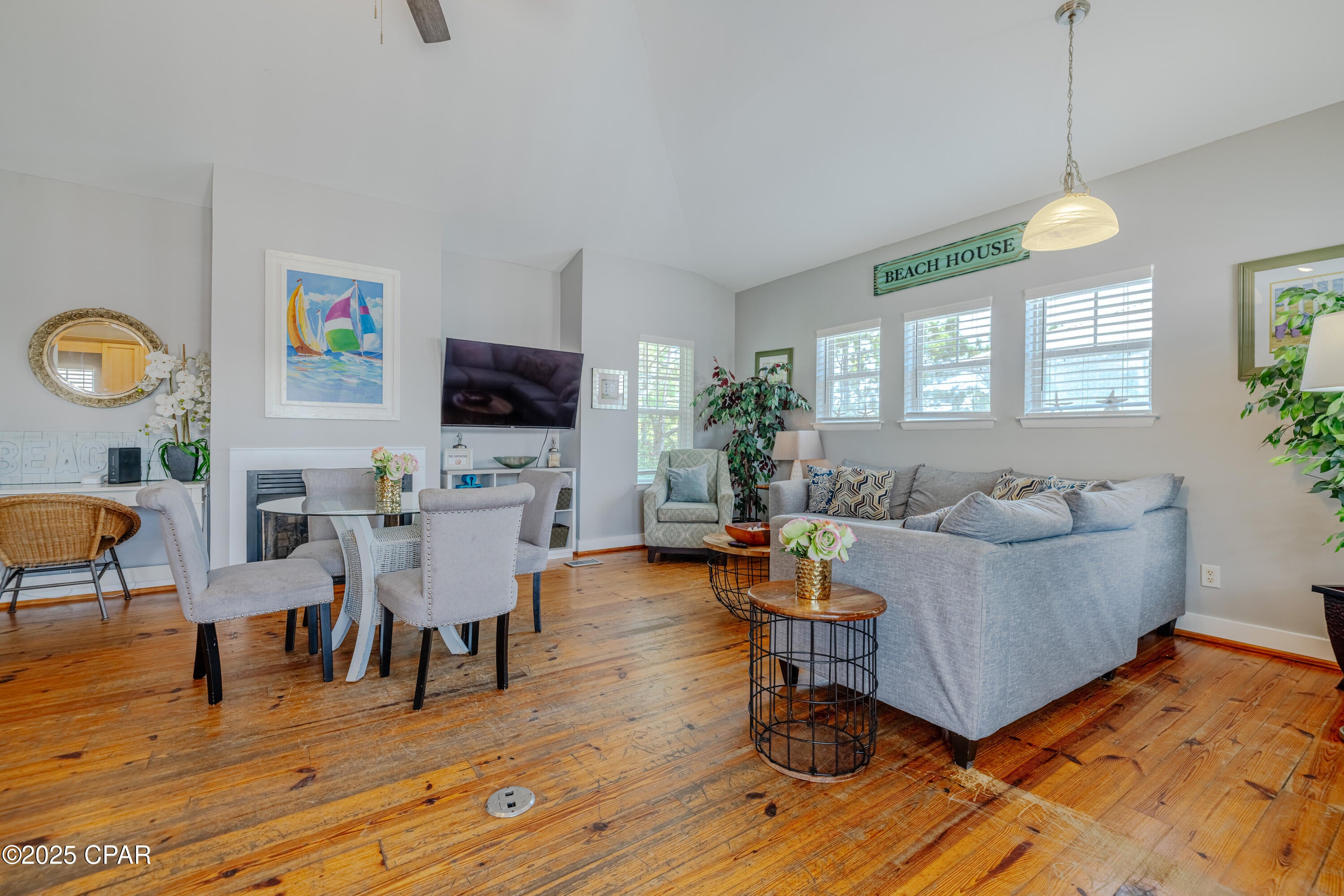 8410 8410 Thomas Drive #4, Panama City Beach, Florida, 32408, USA, 3 Bedrooms Bedrooms, ,3 BathroomsBathrooms,Residential,For Sale,8410 Thomas Drive #4,3431543e-7a5e-4c77-9e52-c68cfa