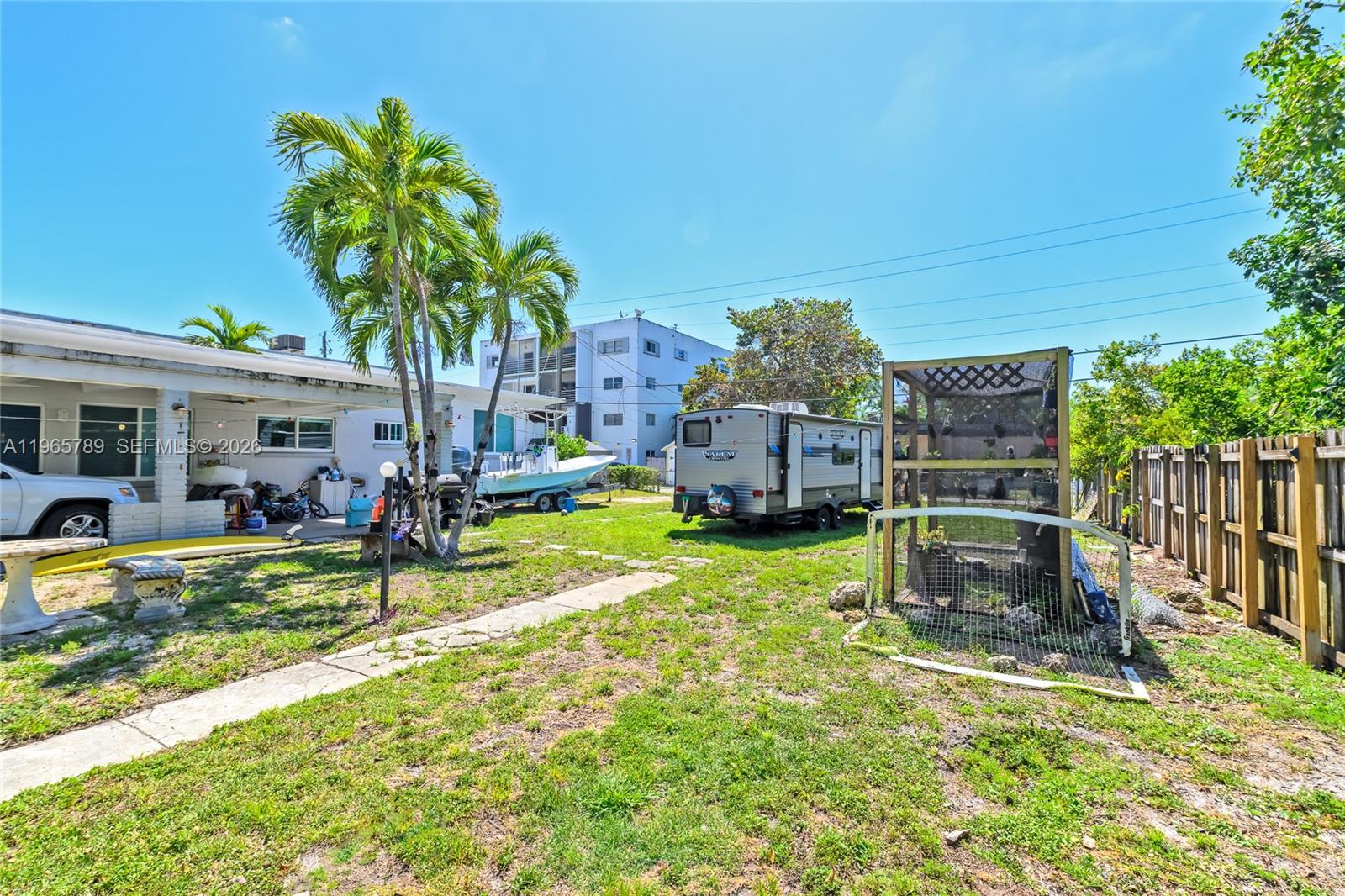 1946 1946 Madison St, Hollywood, Florida, 33020, USA, 2 Bedrooms Bedrooms, ,2 BathroomsBathrooms,Residential,For Sale,1946 Madison St,A11965789