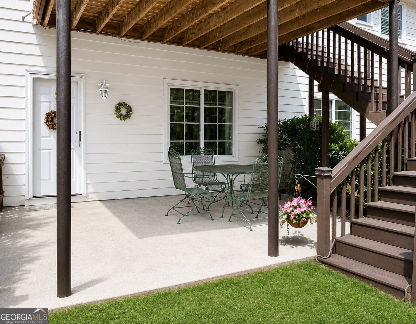 Home is Occupied - Please do not disturb the owners. Welcome to this s – image 49