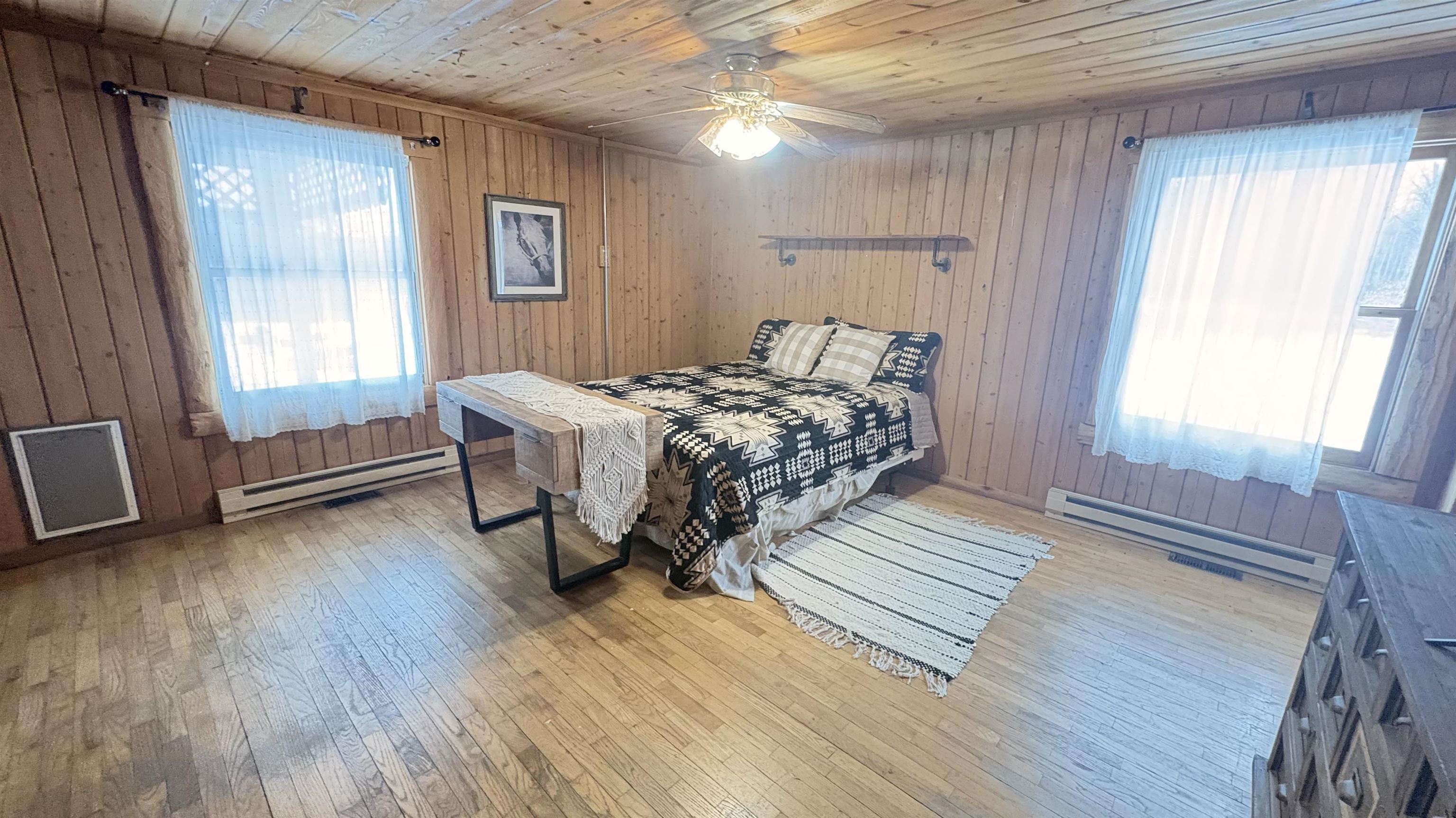 11239 11239 N Loomis, 4, Clare, Michigan, 48617, USA, 11 Bedrooms Bedrooms, ,13 BathroomsBathrooms,Residential,For Sale,11239 N Loomis , 4,a69be9bc-94de-486f-906f-c7f3dd