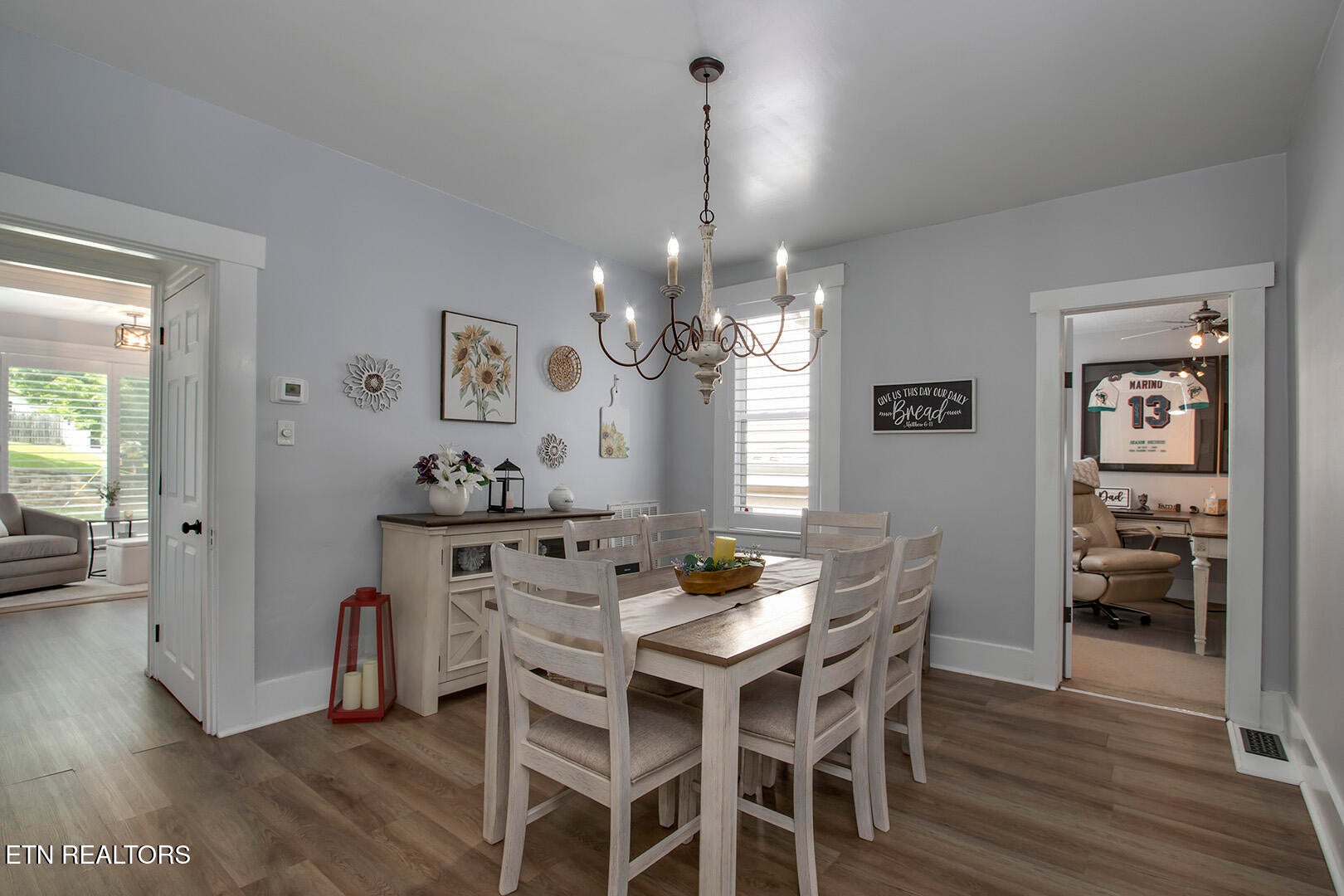 Are you looking for an adorable home with character, comfort, and styl – image 25