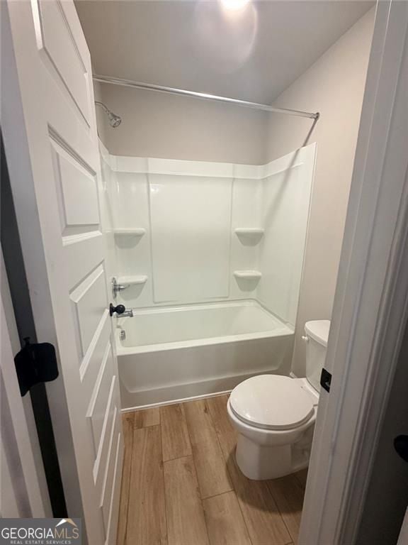 Why wait months for new construction when you can move into luxury tod – image 56