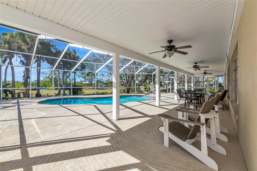950 950 Oxford Drive, Englewood, Florida, 34223, USA, 3 Bedrooms Bedrooms, ,2 BathroomsBathrooms,Residential,For Sale,950 Oxford Drive,N6142928