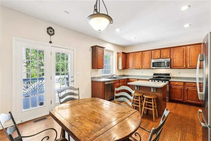 This beautiful home located on a cul-de-sac backs up to a private wood – image 21