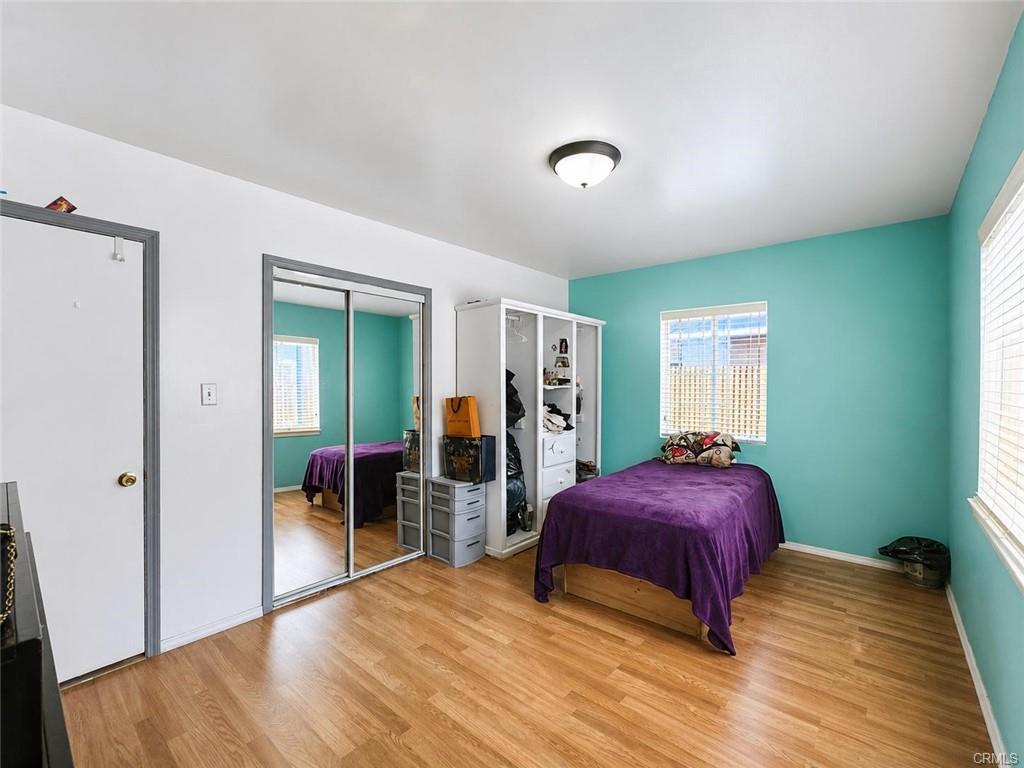 8617 8617 Ivy St, Los Angeles, California, 90002, USA, 5 Bedrooms Bedrooms, ,Residential,For Sale,8617 Ivy St,MB26135921
