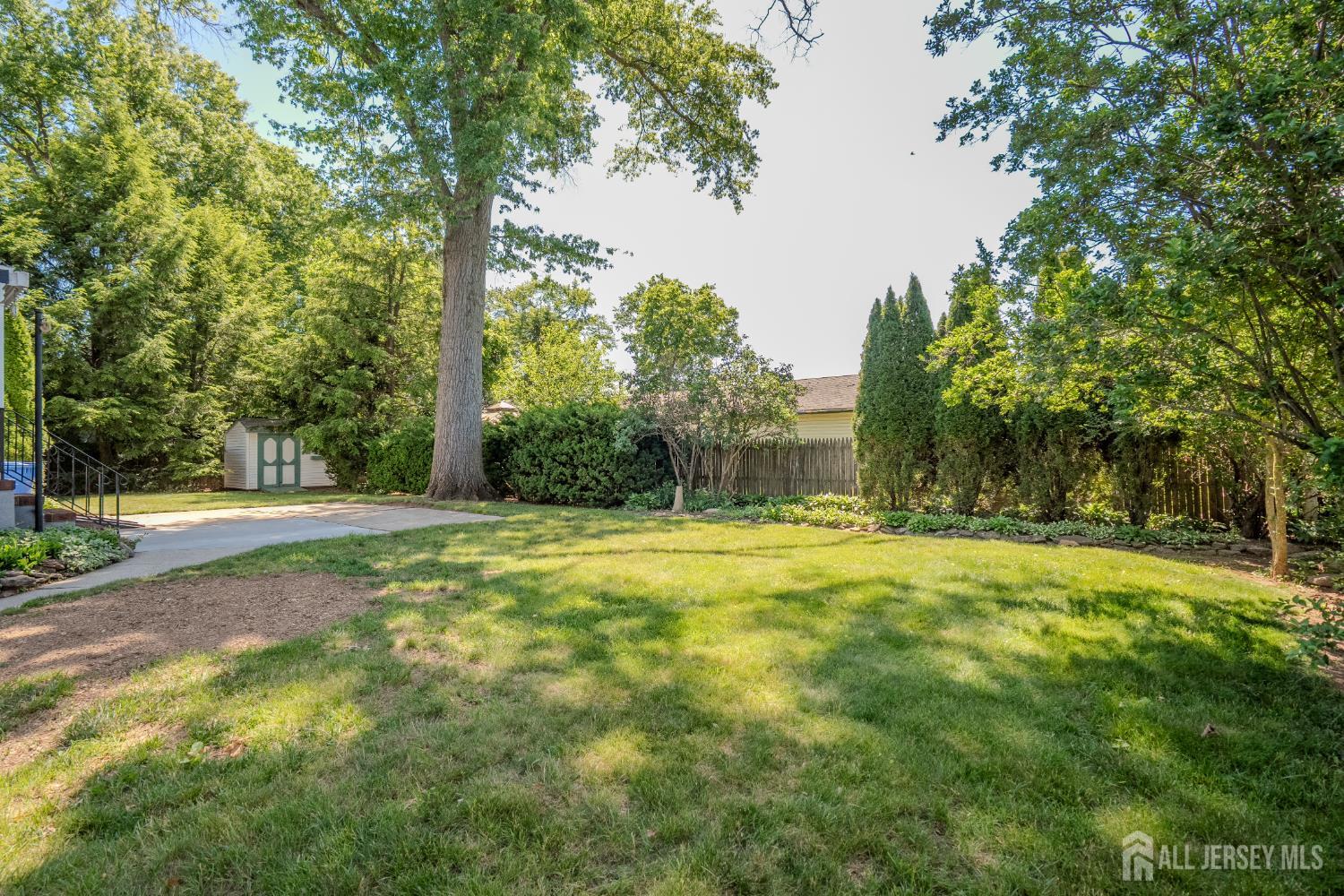 Welcome to 504 Plainfield Avenue, a charming Cape Cod home designed fo – image 31