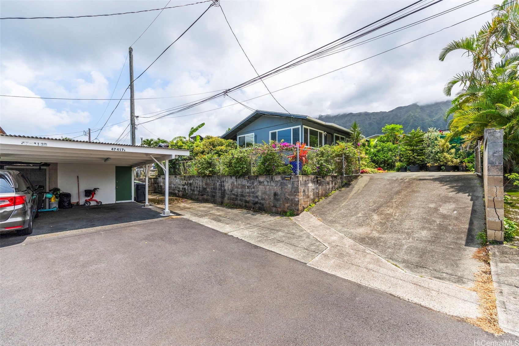 Welcome to this updated 3 bedroom, 2 bath single family home in the lu – image 2