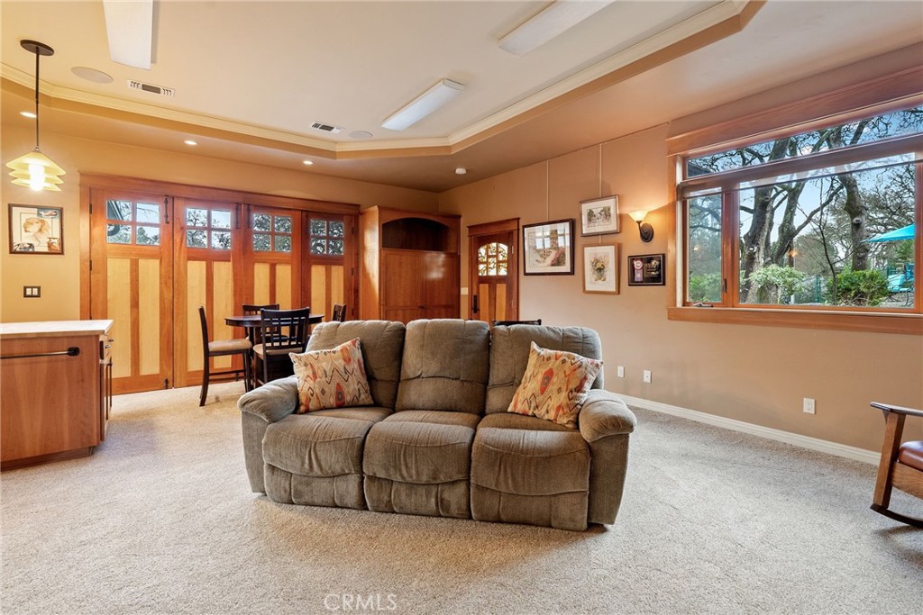 Located on the desirable West Side of Paso Robles, this custom-built 2 – image 50