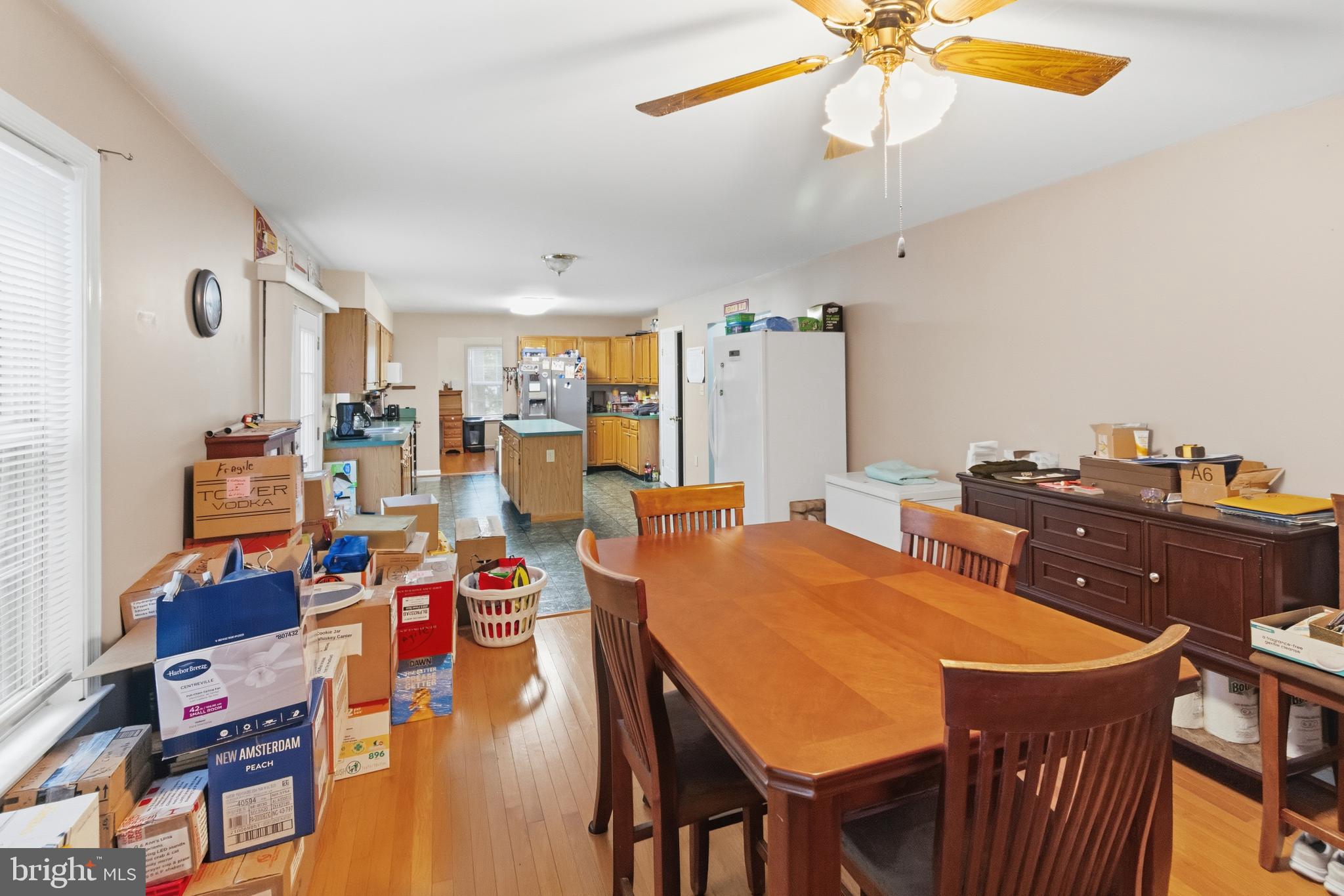 Look for our OPEN HOUSE this Saturday 12-3 PM.This well established be – image 13