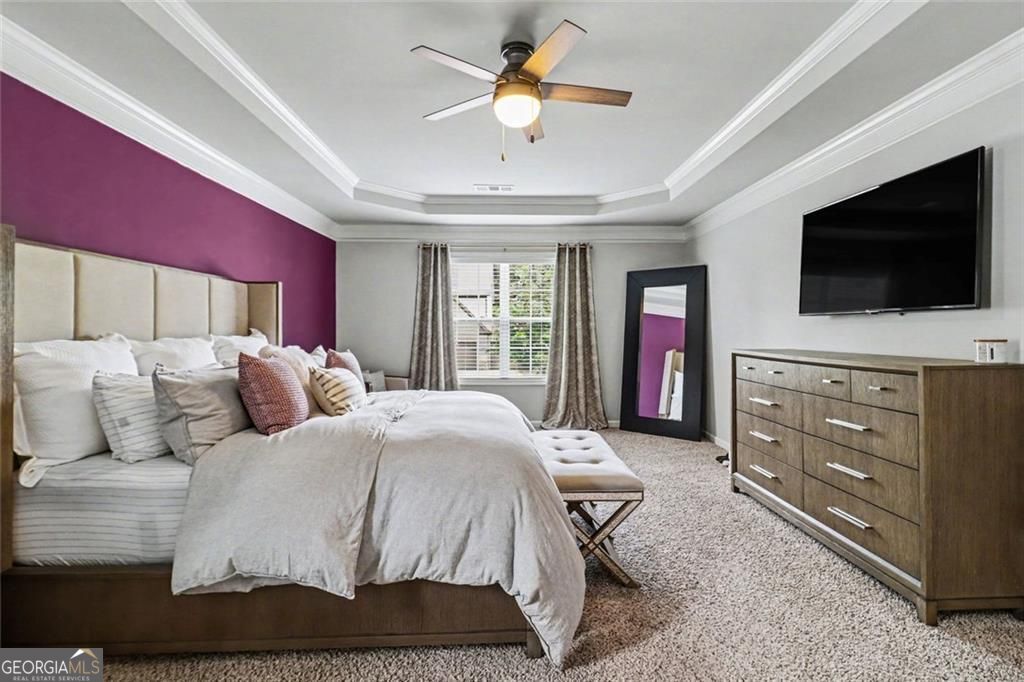 Why wait months for new construction when you can move right into a be – image 18