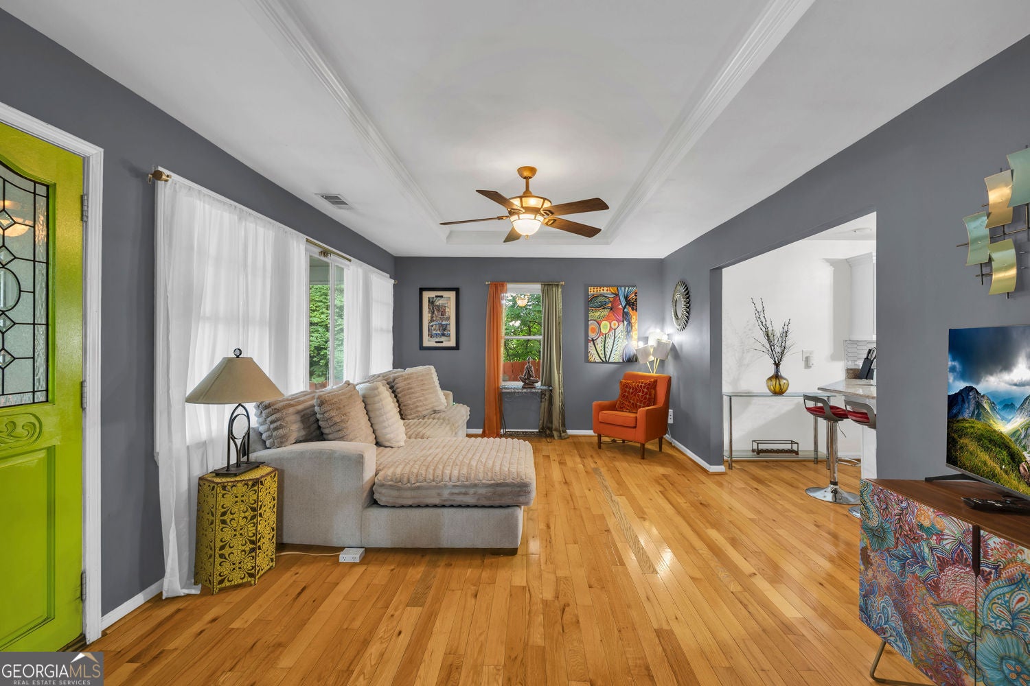 Come see this Grant Park Bungalow KITCHEN. LIVING ROOM AND BEDROOM/OFF – image 8