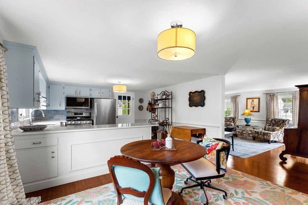 50 50 Forest Ave Ext, Plymouth, Massachusetts, 02360, USA, 3 Bedrooms Bedrooms, ,3 BathroomsBathrooms,Residential,For Sale,50 Forest Ave Ext,73539511