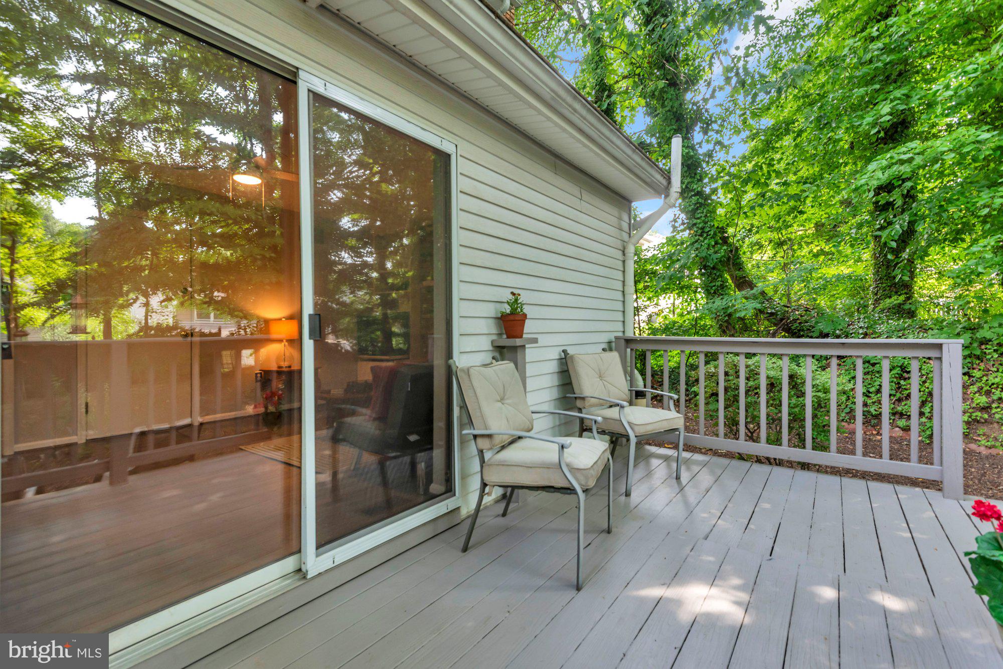 Well Cared for Home in Foxmoor located in a Cul-De-Sac. Fresh Paint, W – image 33