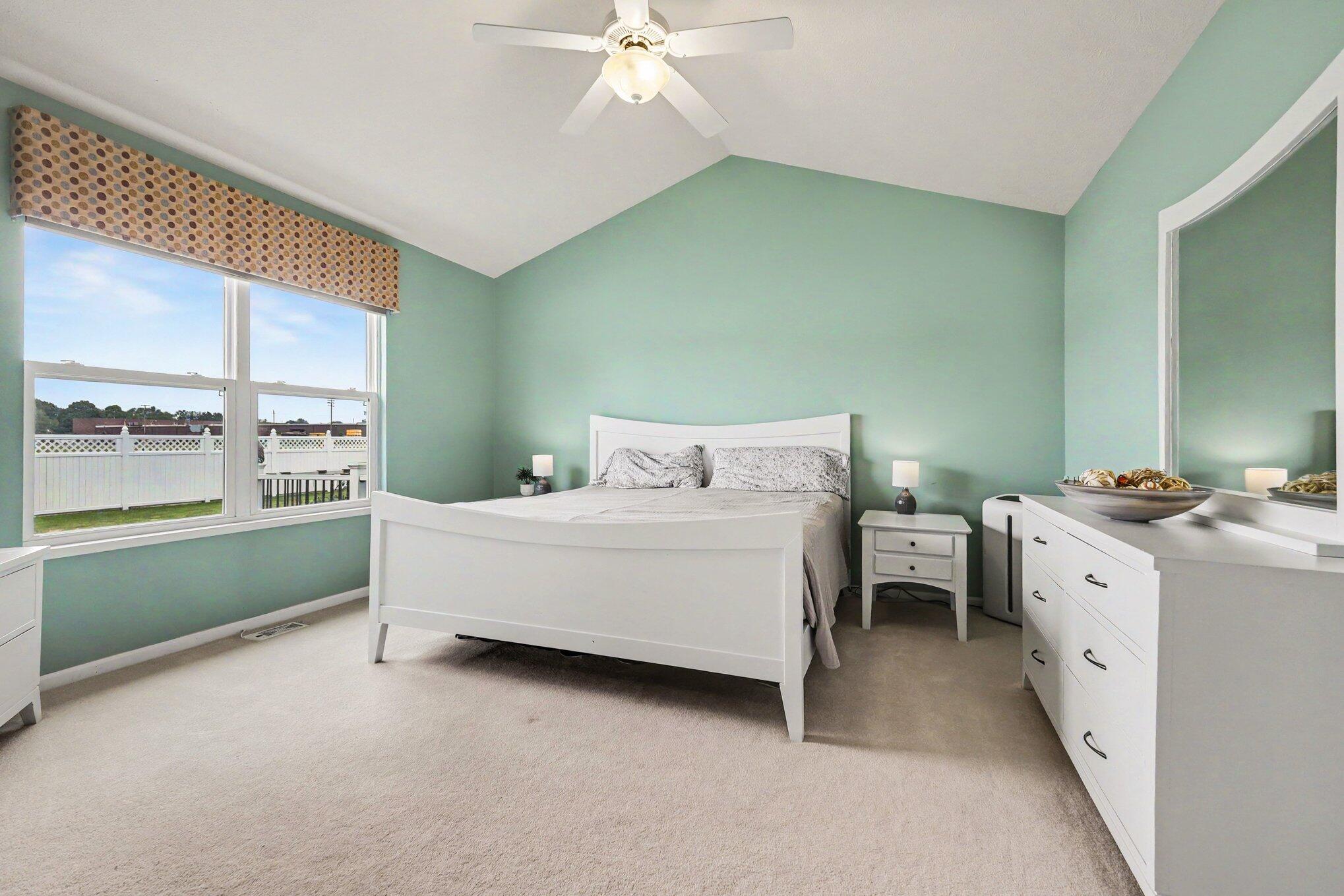 How does being located within minutes of the beach, restaurants, shopp – image 16