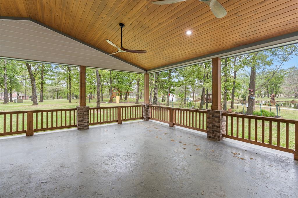 692 692 Private Road 5937, Emory, Texas, 75440, USA, 5 Bedrooms Bedrooms, ,6 BathroomsBathrooms,Residential,For Sale,692 Private Road 5937,9972a05f-a8b7-42f8-84d4-e29850