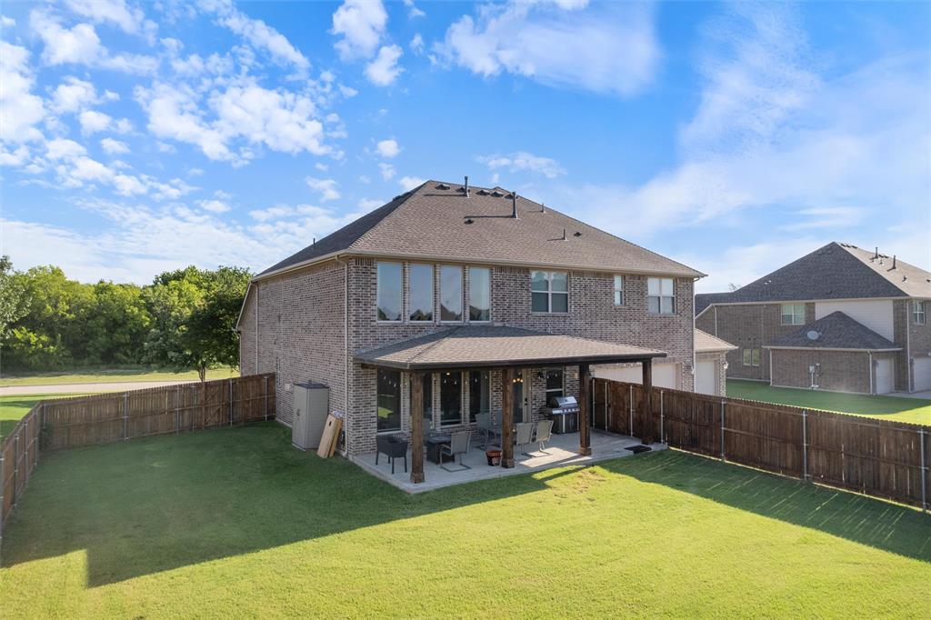 341 341 Vista Park Drive, Sunnyvale, Texas, 75182, USA, 5 Bedrooms Bedrooms, ,5 BathroomsBathrooms,Residential,For Sale,341 Vista Park Drive,21304132