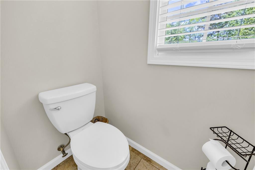 6200 6200 Bent Tree Cove, Murrayville, Georgia, 30564, USA, 5 Bedrooms Bedrooms, ,4 BathroomsBathrooms,Residential,For Sale,6200 Bent Tree Cove,7747079