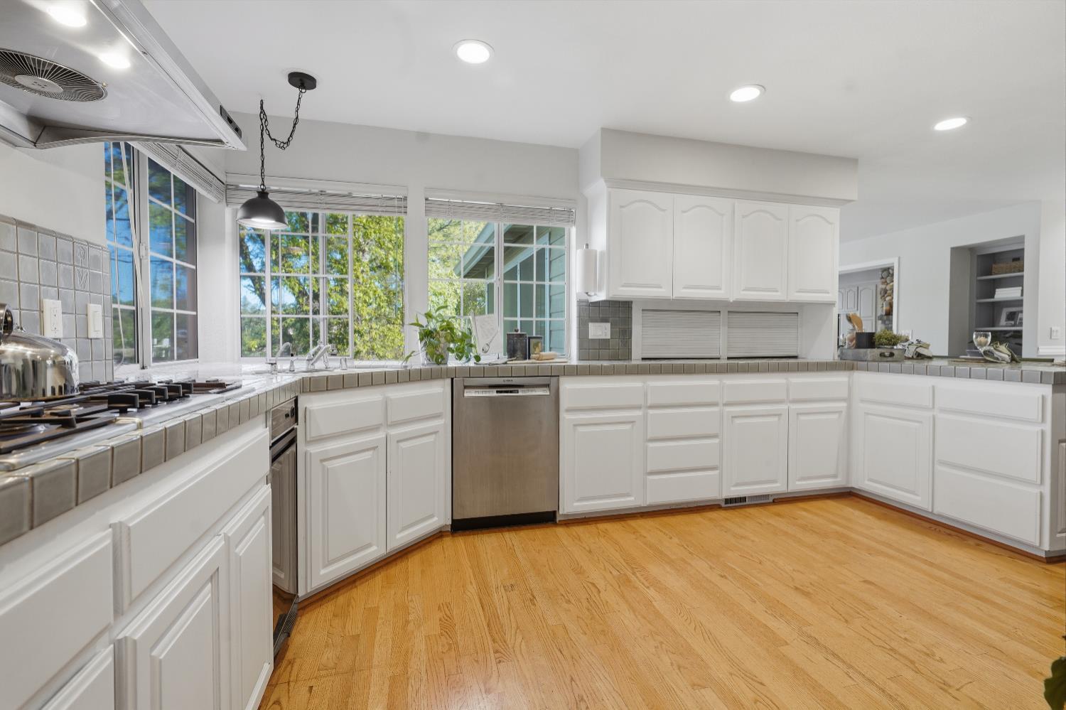 23850 23850 Star Court, Auburn, California, 95602, USA, 5 Bedrooms Bedrooms, ,4 BathroomsBathrooms,Residential,For Sale,23850 Star Court,9ac01e21-c3aa-41e0-9b99-419938