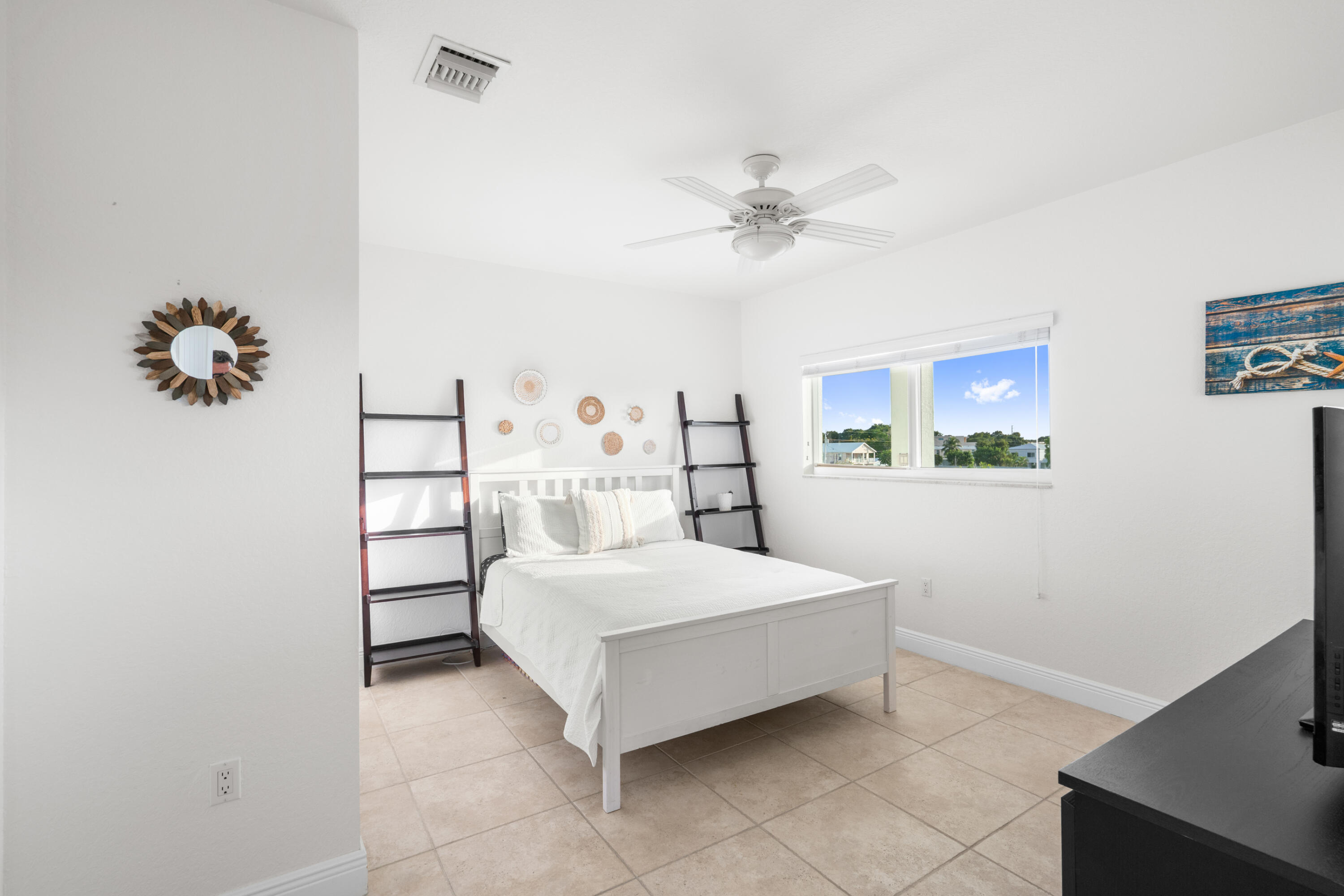 1305 1305 Calder Road, Key Largo, Florida, 33037, USA, 3 Bedrooms Bedrooms, ,3 BathroomsBathrooms,Residential,For Sale,1305 Calder Road,2c139052-5273-4600-a1c7-e66bed