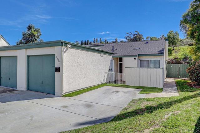 1935 1935 Terracina Cr, Spring Valley, California, 91977, USA, 2 Bedrooms Bedrooms, ,1 BathroomBathrooms,Residential,For Sale,1935 Terracina Cr,34420113-831e-4cfa-9d33-48c072