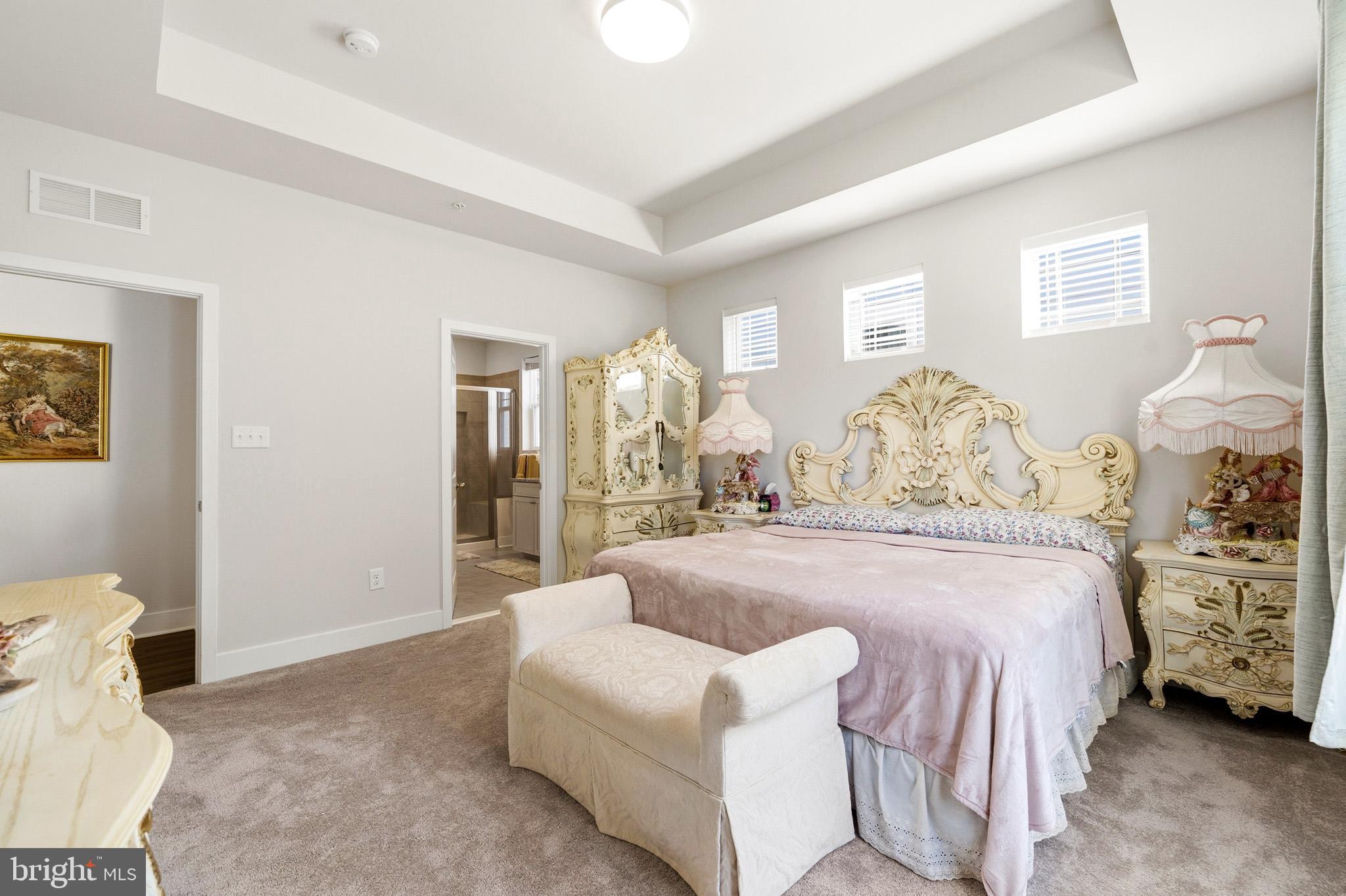HOME SWEET HOME! Like new beauty situated on a corner lot, in sought – image 25