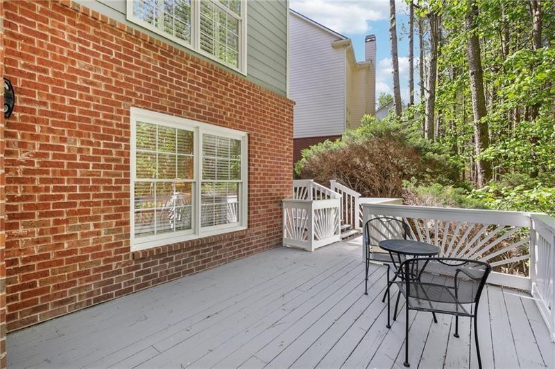 This beautiful home located on a cul-de-sac backs up to a private wood – image 54