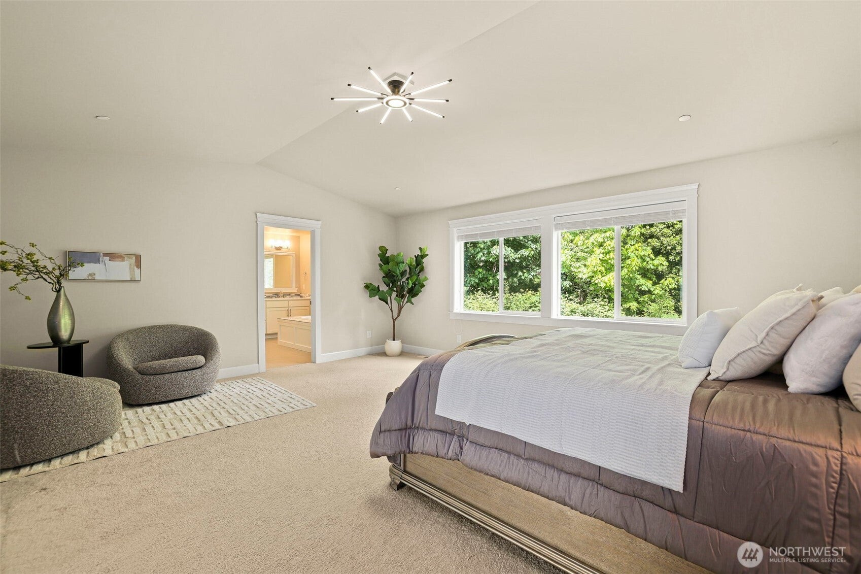 Welcome to this beautifully designed Sagebrook Lane home in Bothell Ca – image 18