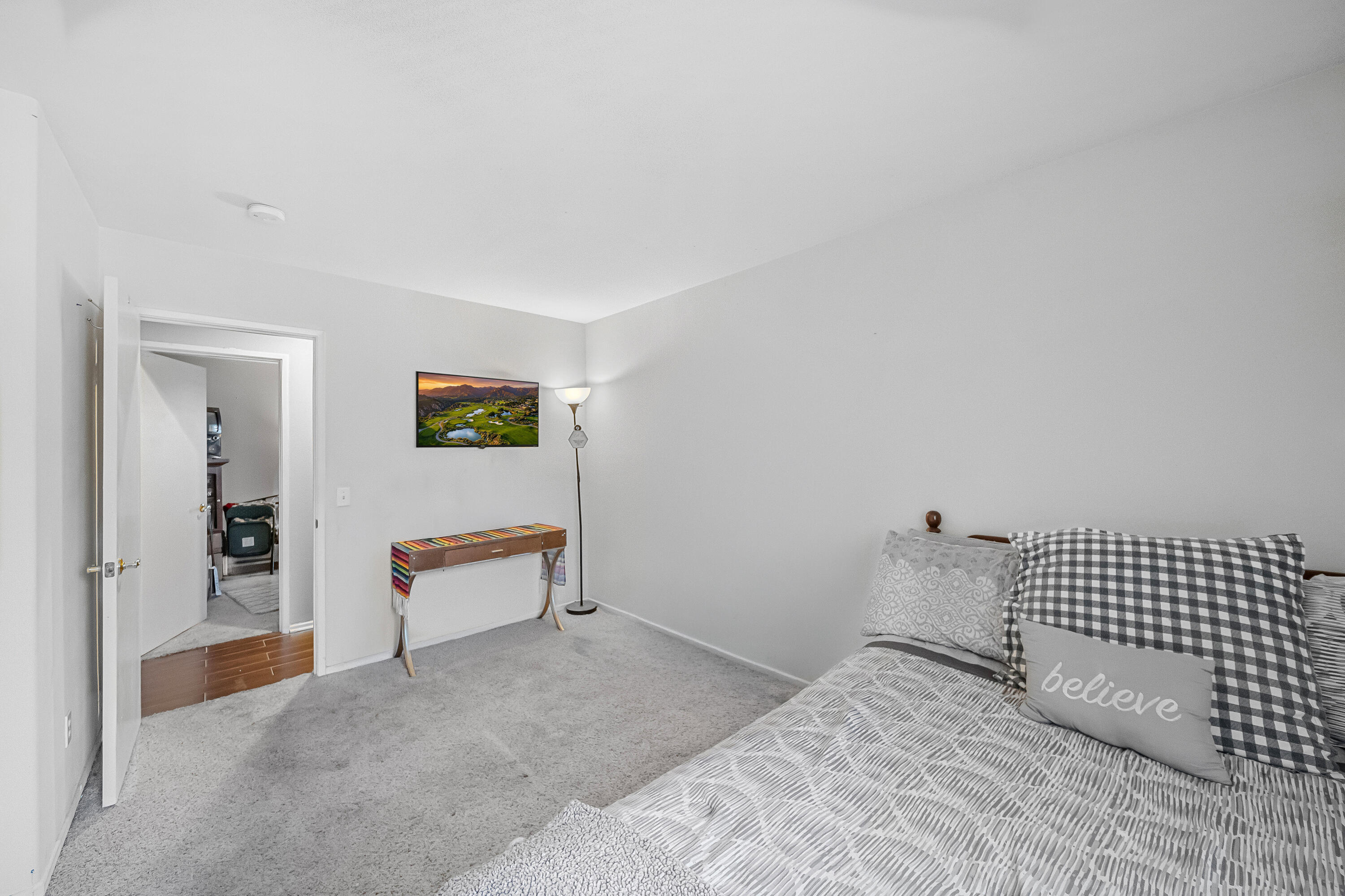 Welcome to this beautiful home in the highly desirable Villa Montego c – image 17