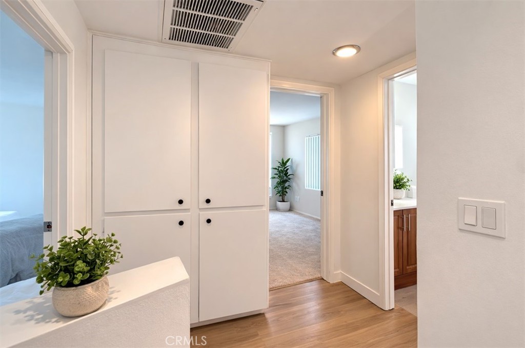 9831 9831 Sepulveda, 12, North Hills, California, 91343, USA, 2 Bedrooms Bedrooms, ,2 BathroomsBathrooms,Residential,For Sale,9831 Sepulveda , 12,SR26087978