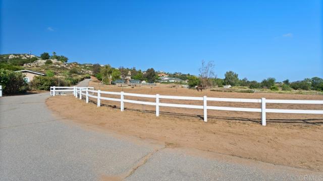 18453 18453 Ramona View Dr, Ramona, California, 92065, USA, 3 Bedrooms Bedrooms, ,2 BathroomsBathrooms,Residential,For Sale,18453 Ramona View Dr,PTP2604037