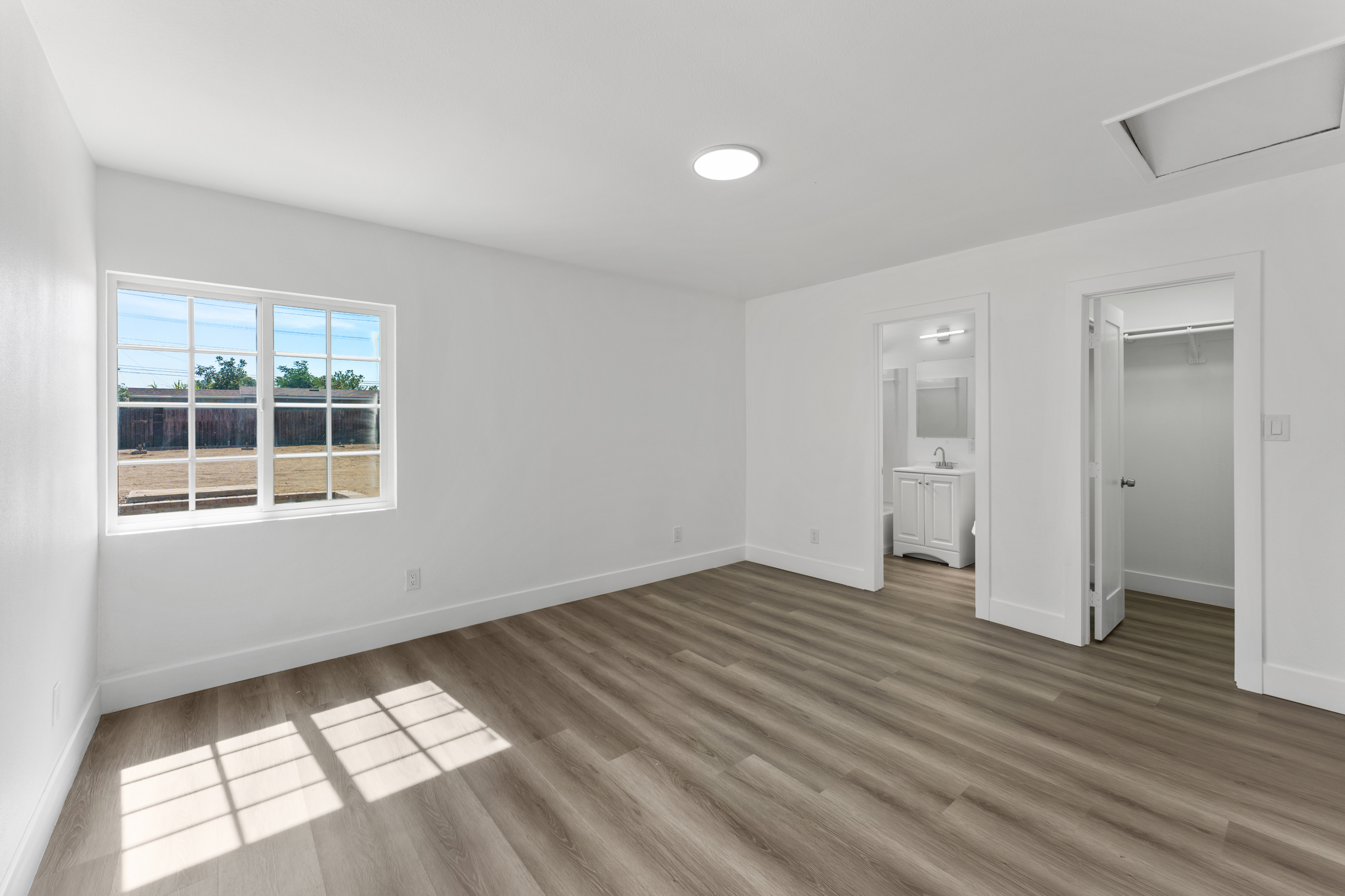 This property features a solar system, a bonus one-bedroom, one-bath a – image 18